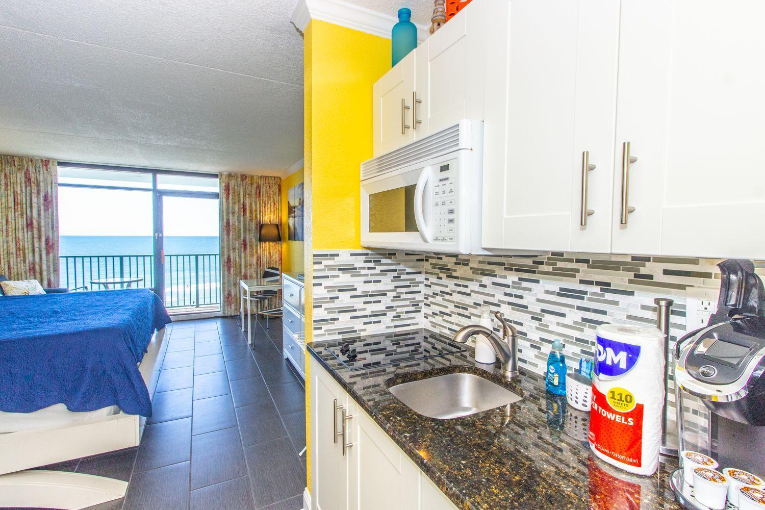 Oceanfront Studio-modern & Fun-sand Dunes 2740 Holiday home *