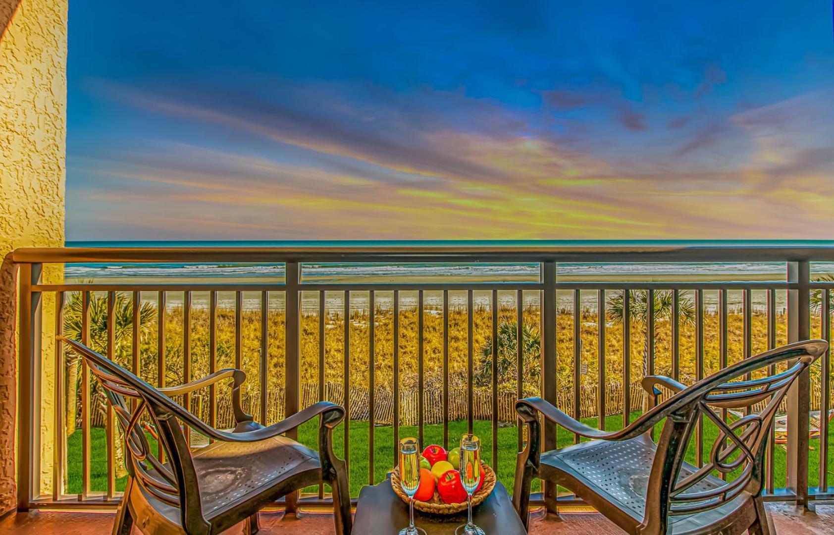 Holiday home Direct Oceanfront - Caravelle 323 - Sleeps 4 Guests *