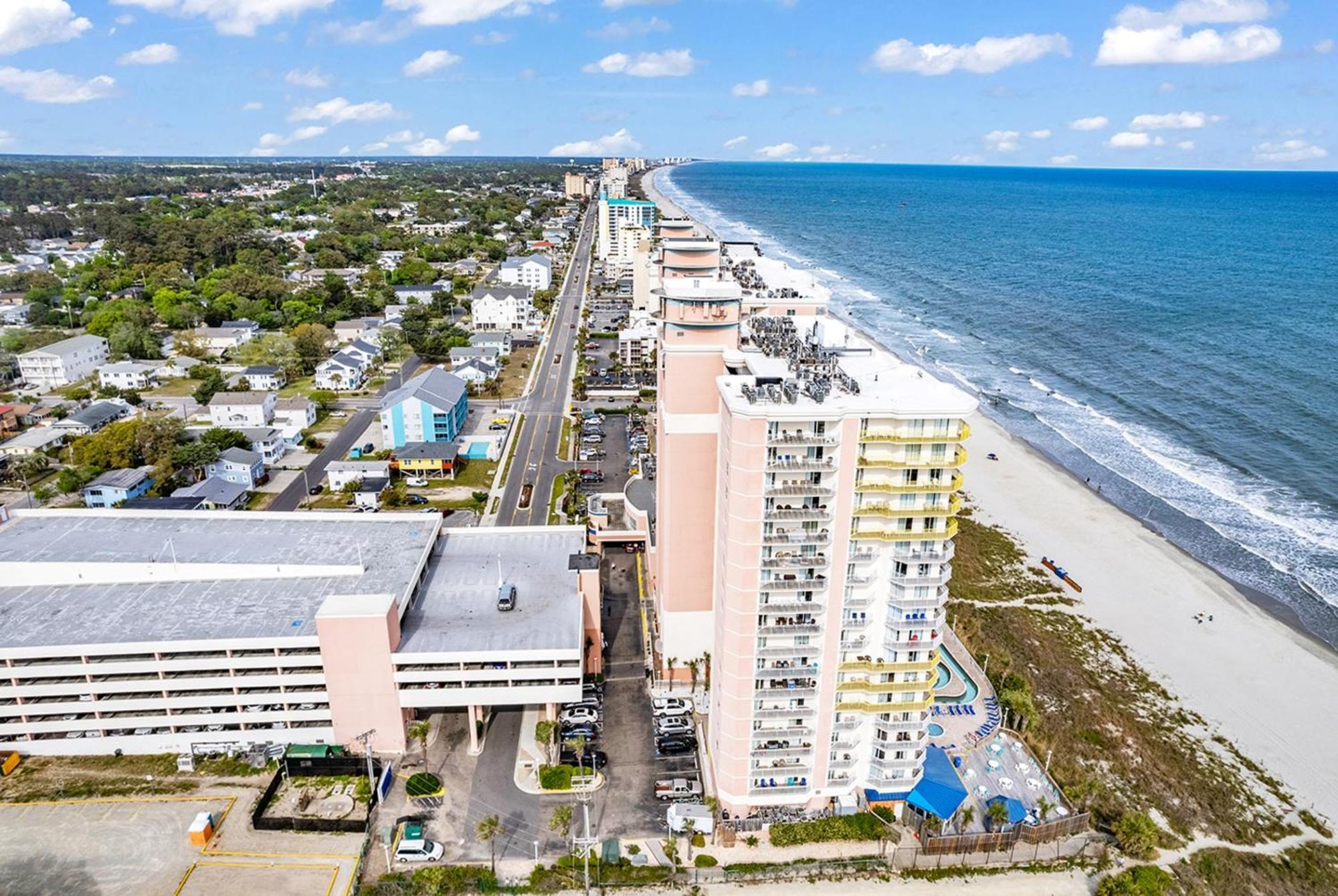 Baywatch Oceanfront Dream Maker Apartment