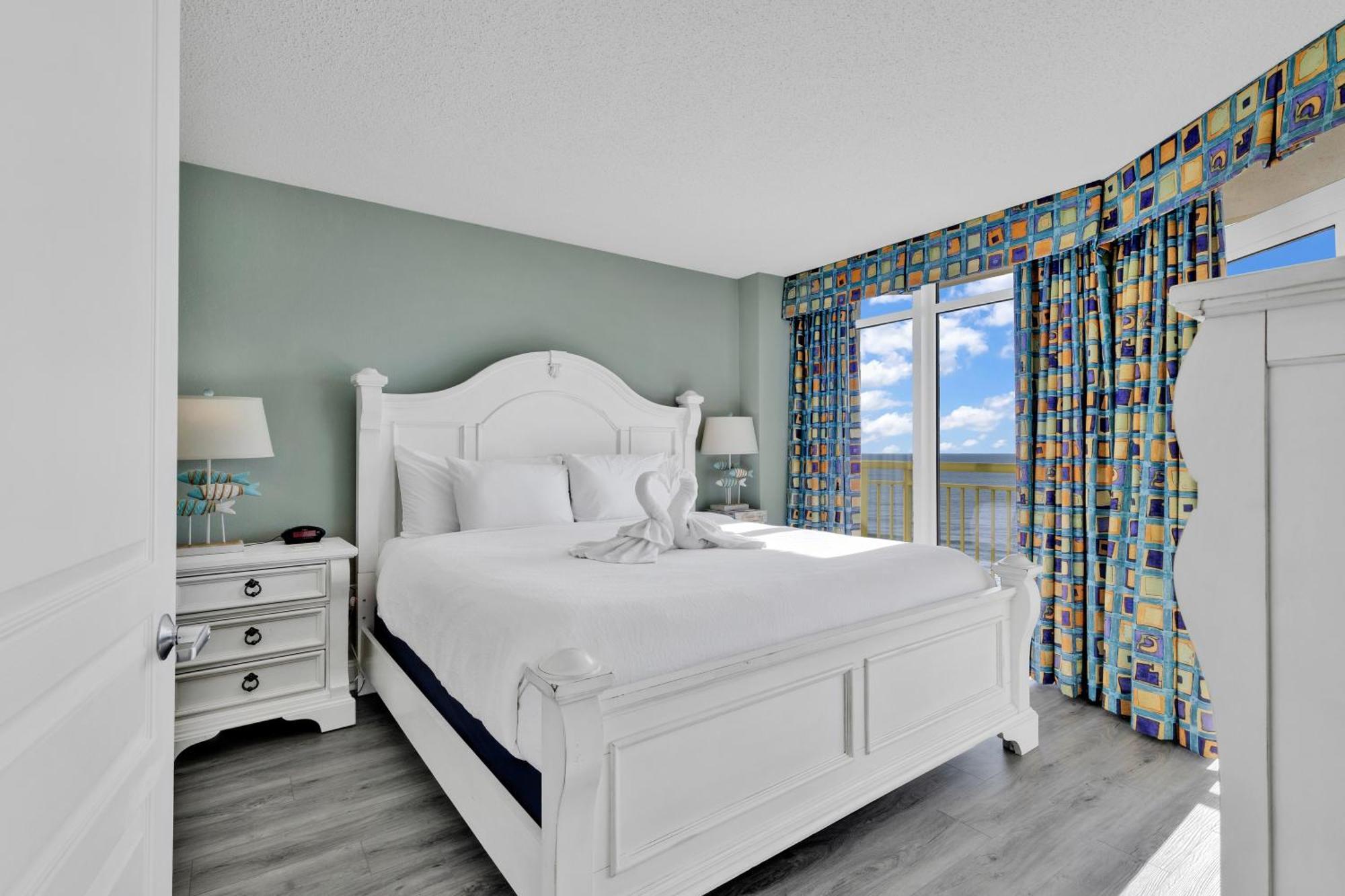 Baywatch Oceanfront Dream Maker Apartment Myrtle Beach