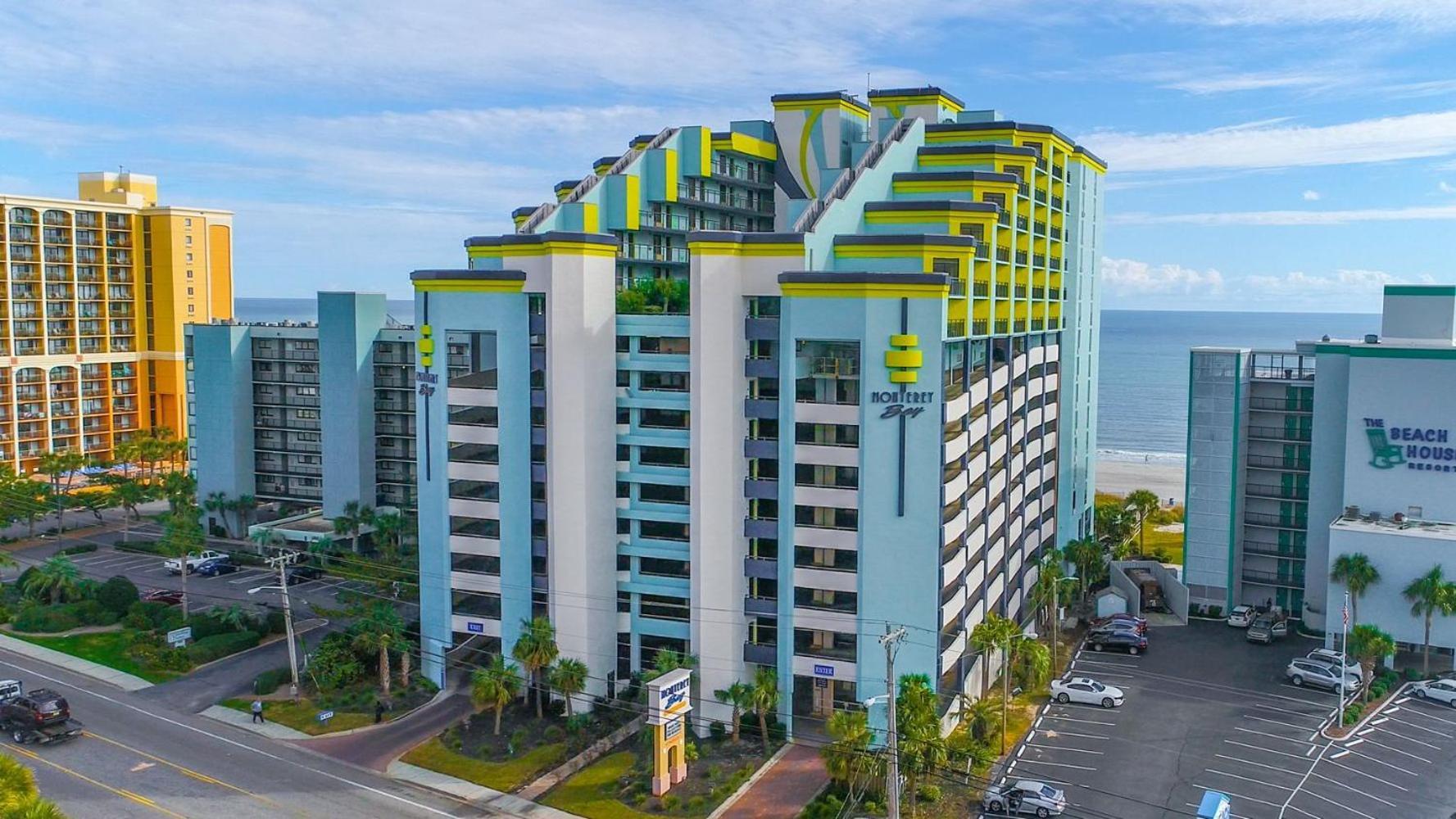 Cozy 1 Bedroom Condo- Immaculate Oceanfront Views- Monterey Bay 1617 Myrtle Beach