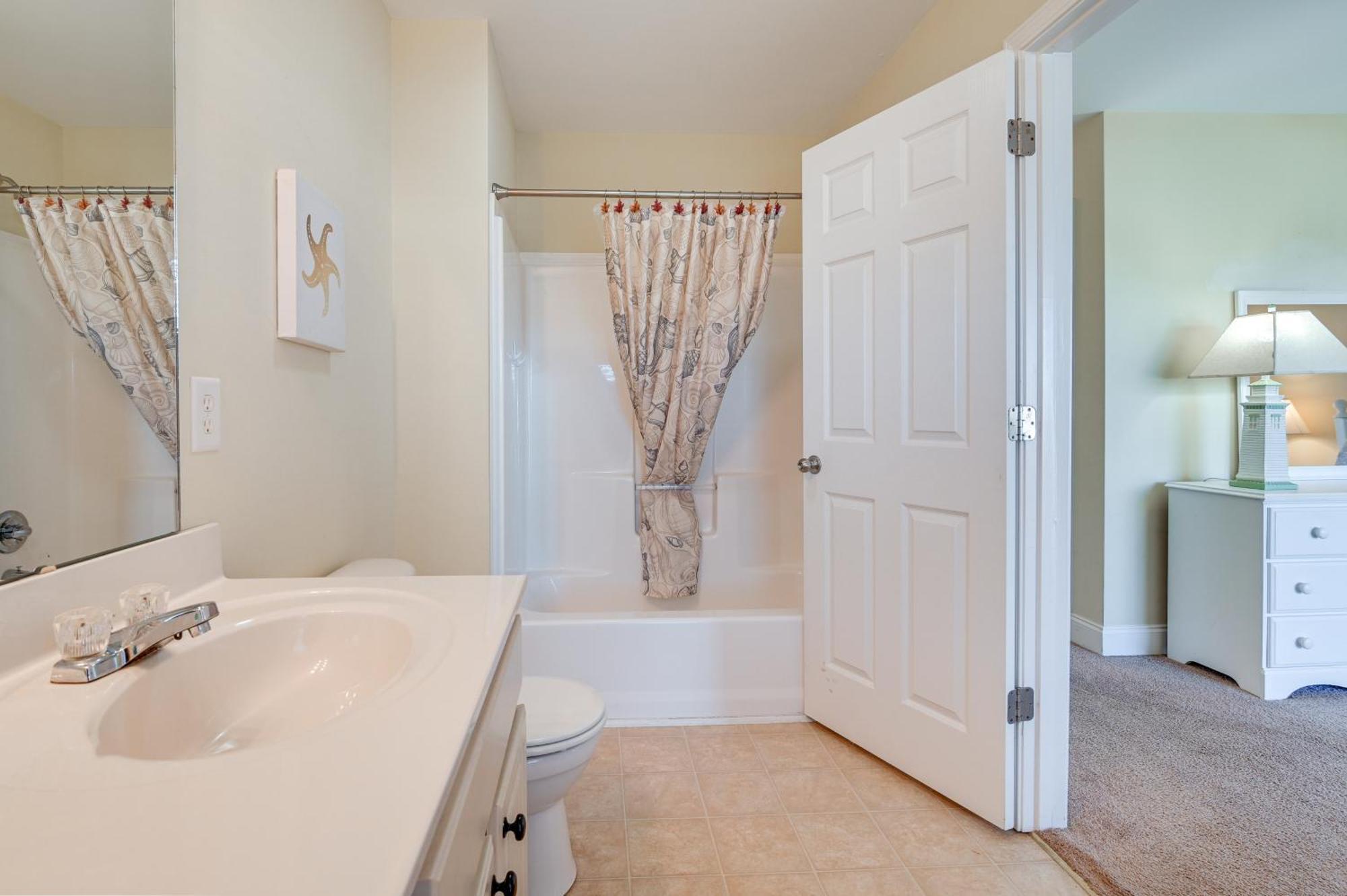 2 Blocks To Ocean Garden With Pool! * Myrtle Beach