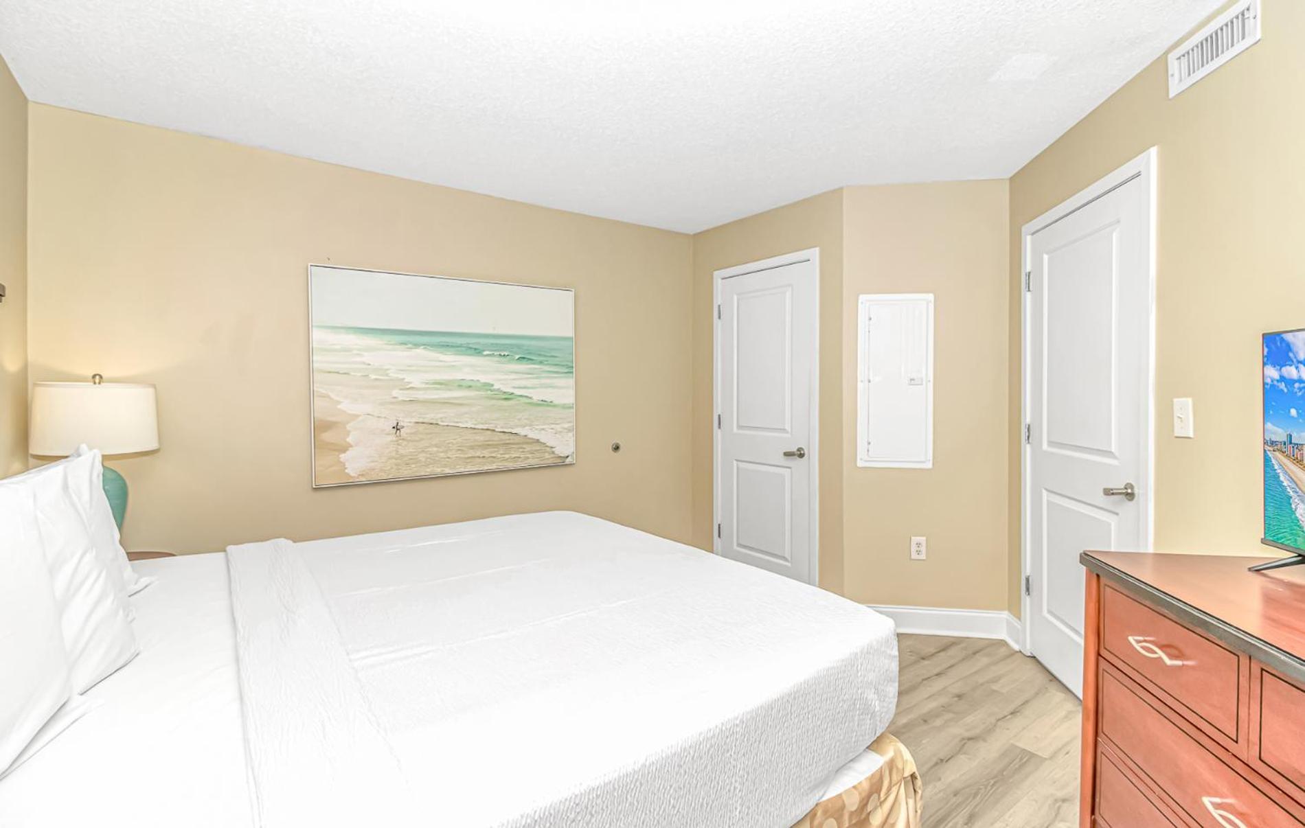 Holiday home 1 Bedroom Oceanview Penthouse At Sandy Beach! 1905 *
