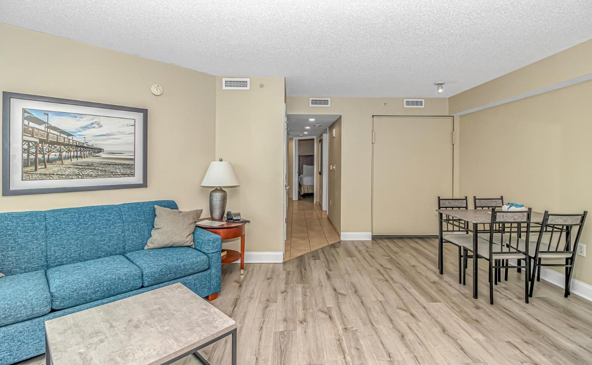 Holiday home 1 Bedroom Oceanview Penthouse At Sandy Beach! 1905