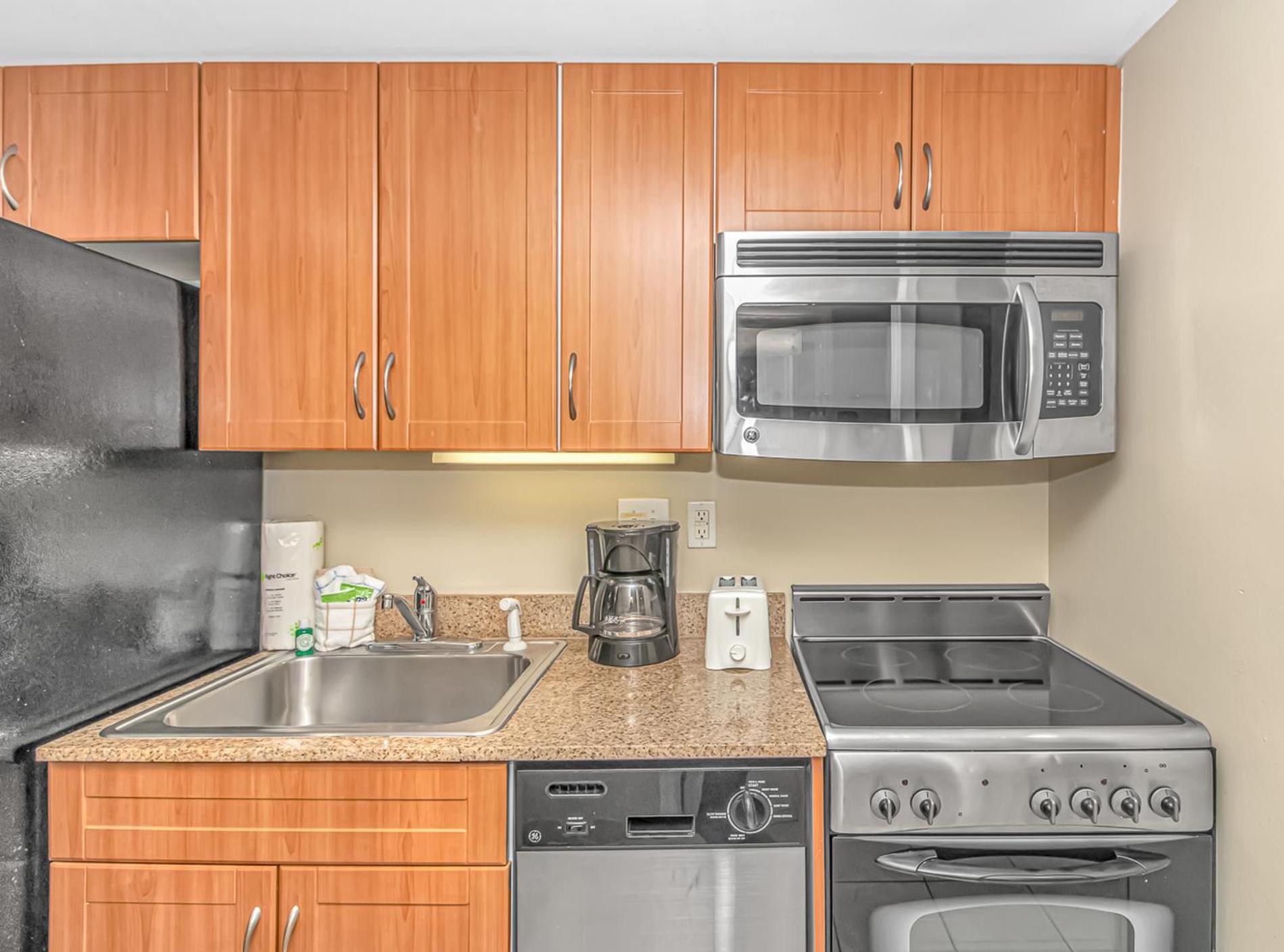 1 Bedroom Oceanview Penthouse At Sandy Beach! 1905 Holiday home Myrtle Beach