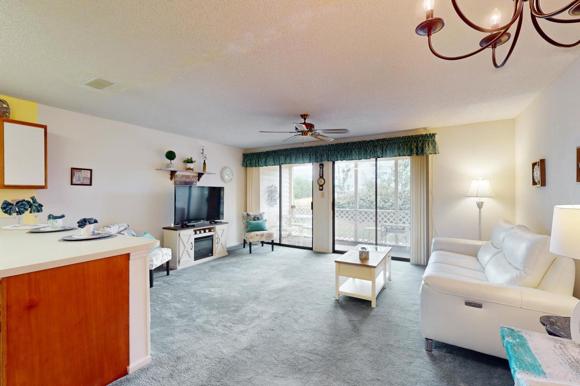 Cozy Fairwood Lakes Myrtle Beach