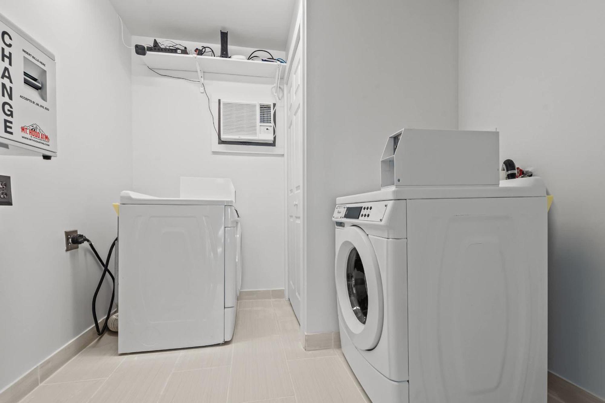 1ba Sleeps 4 Pet-friendly Walk To Main St Apartment Myrtle Beach