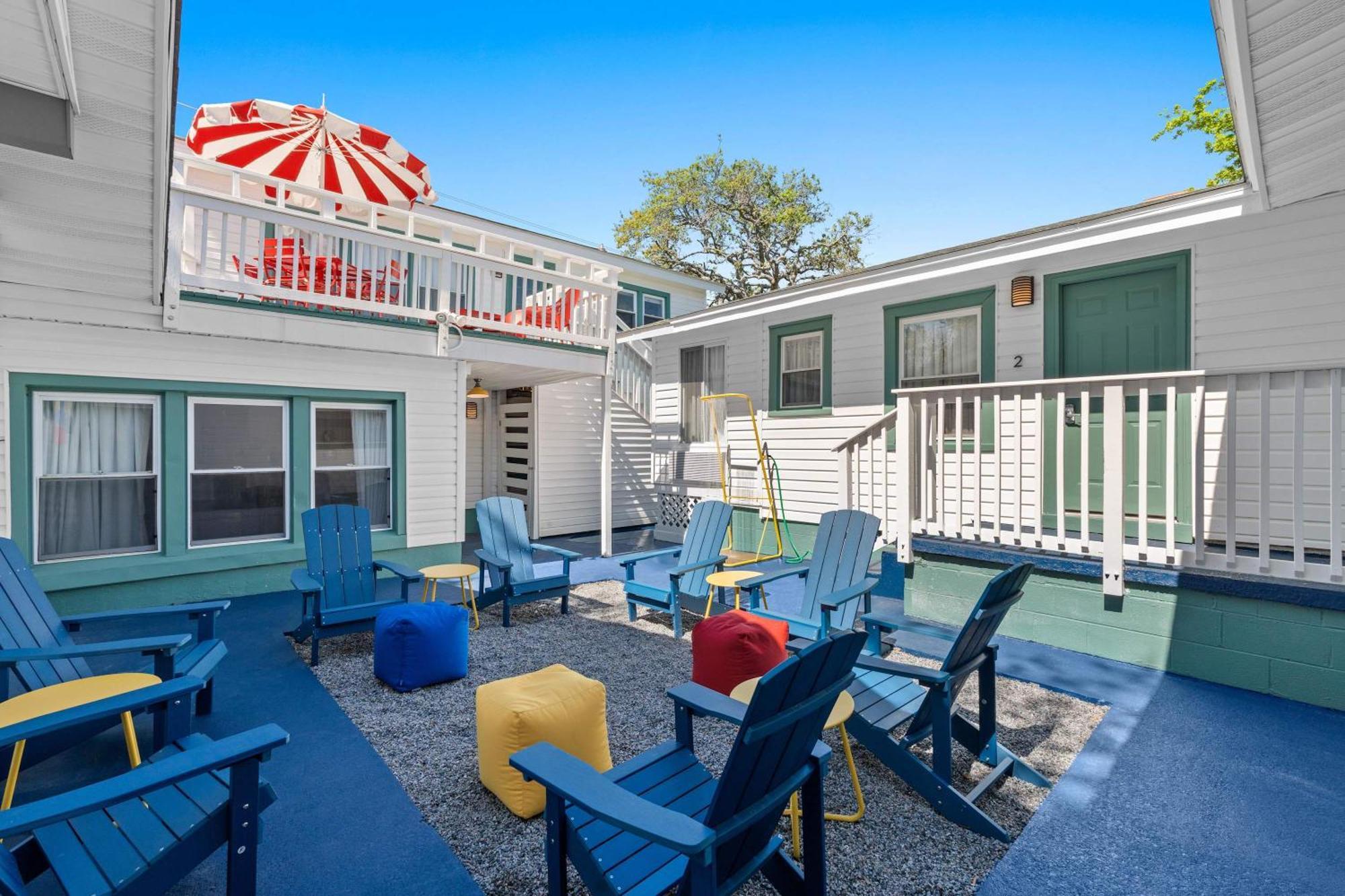 2br1ba Sleeps 6 Pet-friendly Walk To Ocean * Myrtle Beach