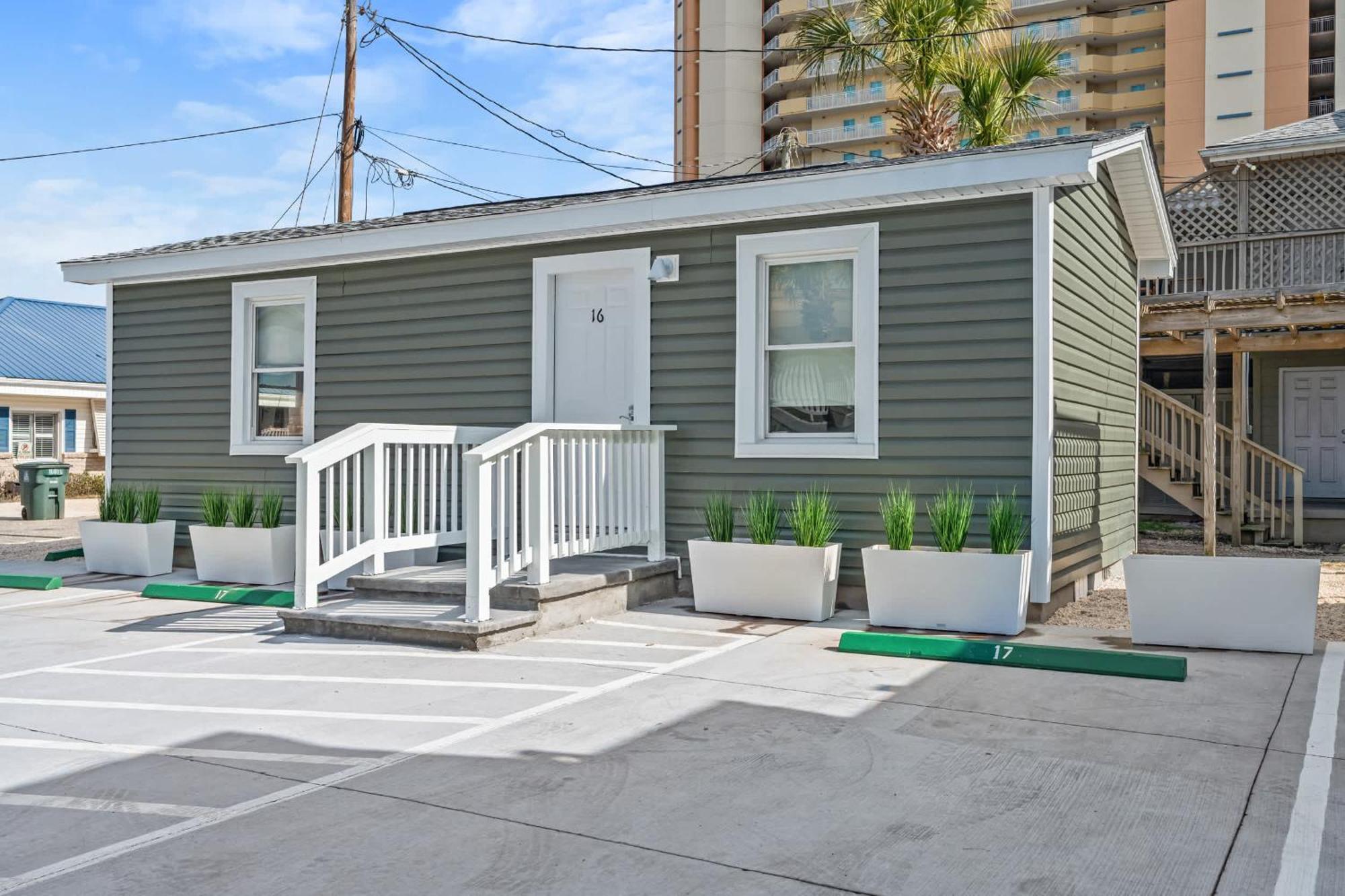 Cozy Beachside Ideal For Couples *
