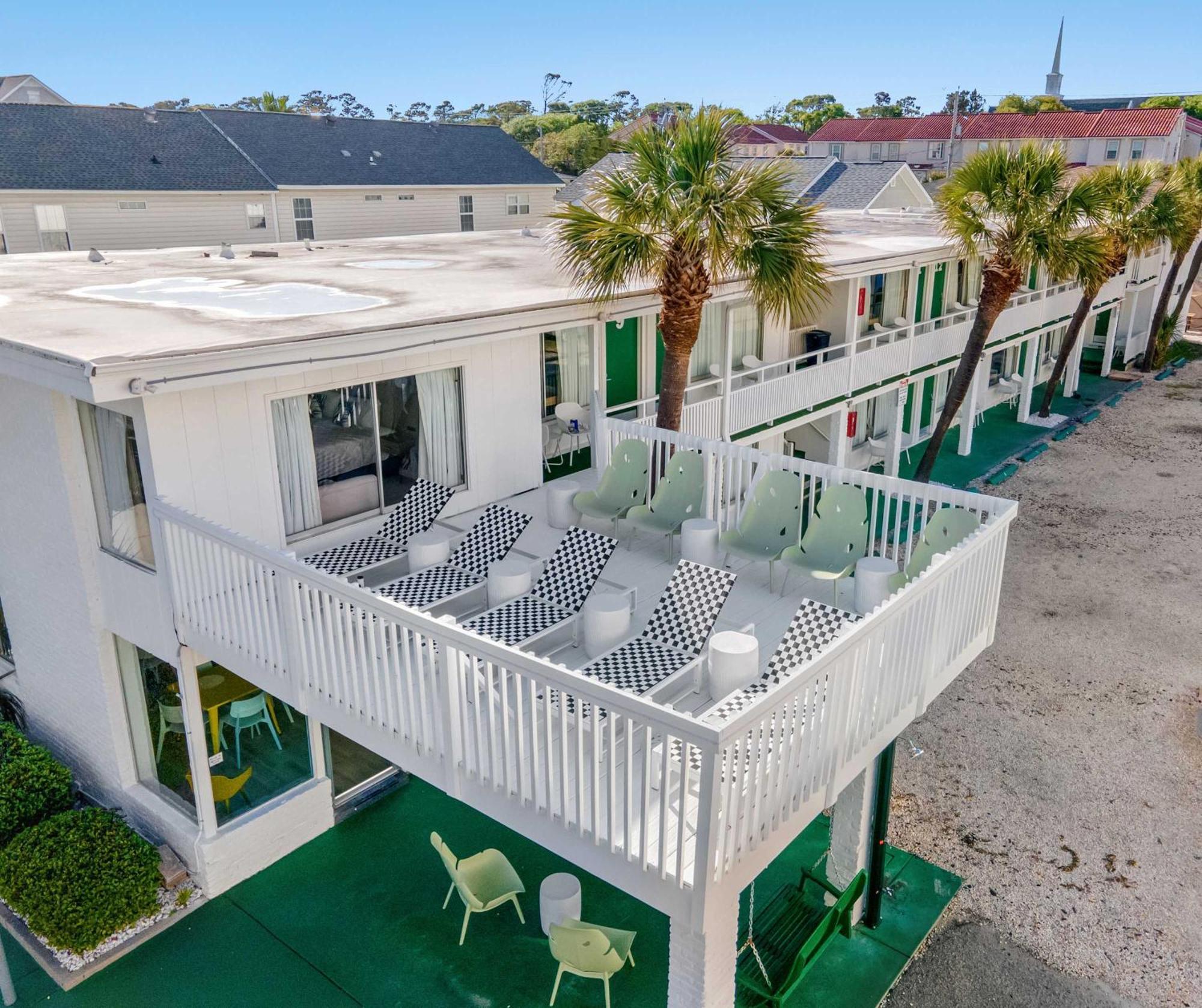2 Double Beds Sleeps 4 Walk To Main St Apartment Myrtle Beach