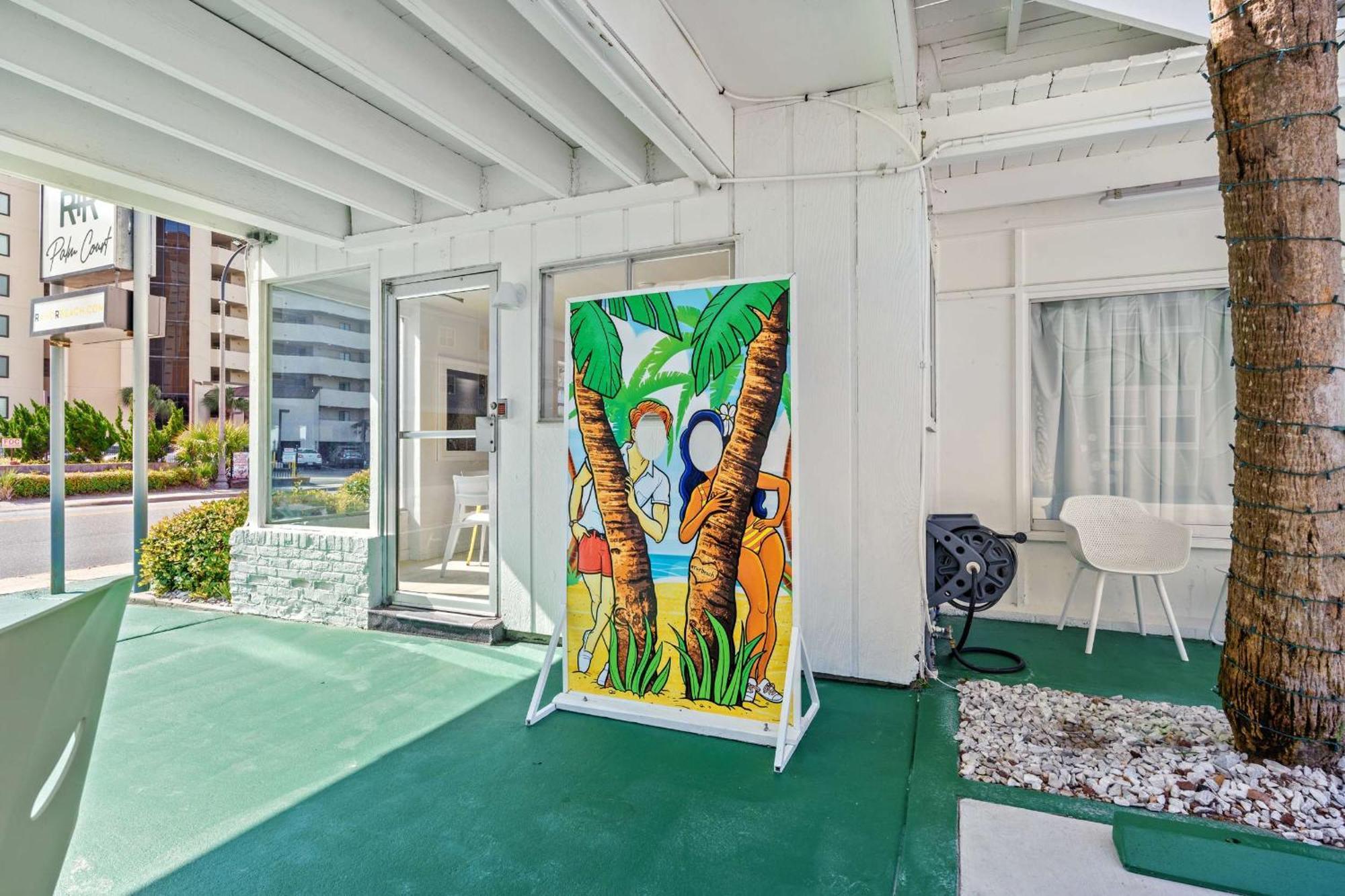 2br 1ba Sleeps 6 And Across From The *