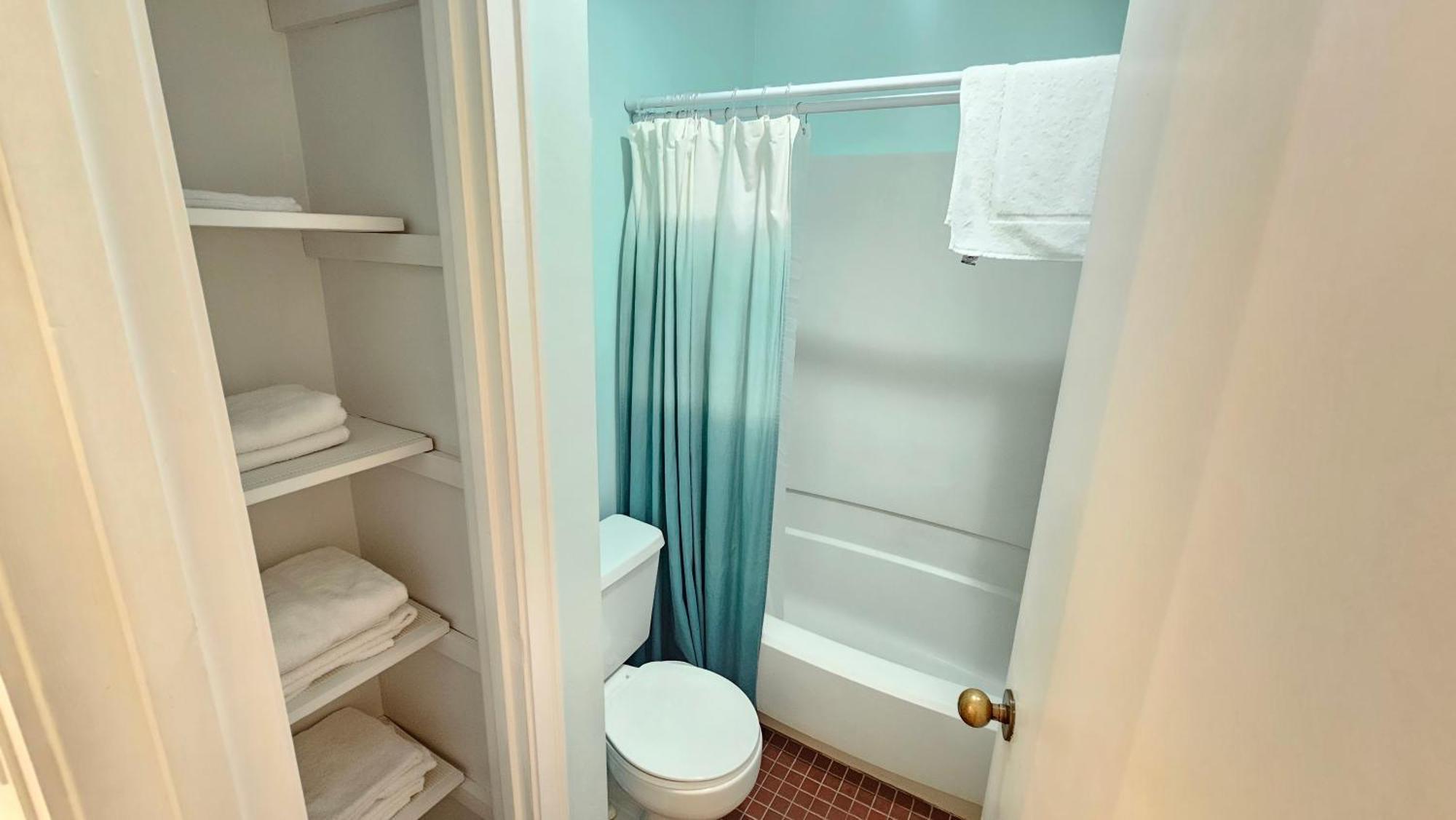 2br/2ba At Arcadian Dunes Building 10-238