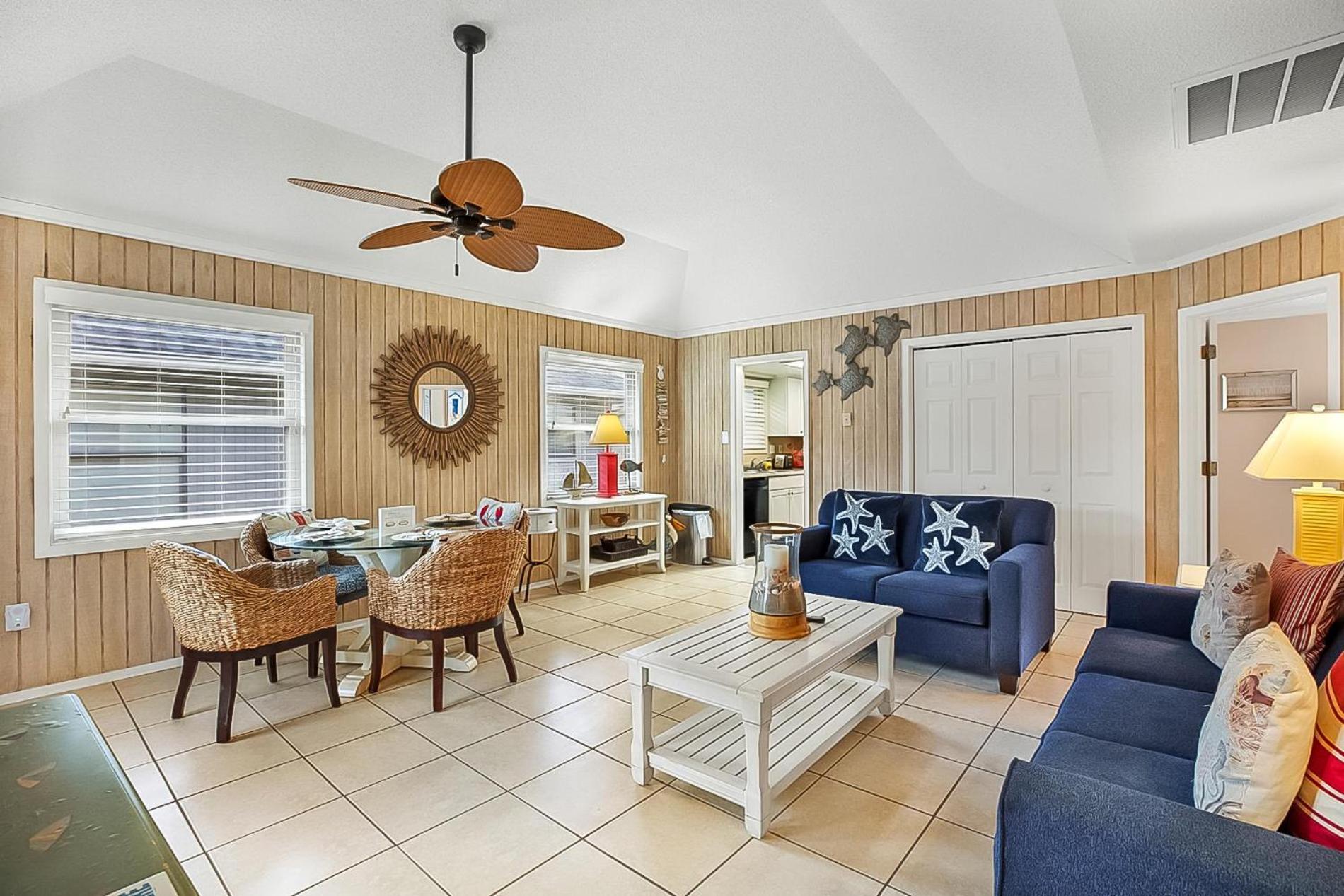 Holiday home 2 Bedroom Guest Cottage Steps From The Beach!