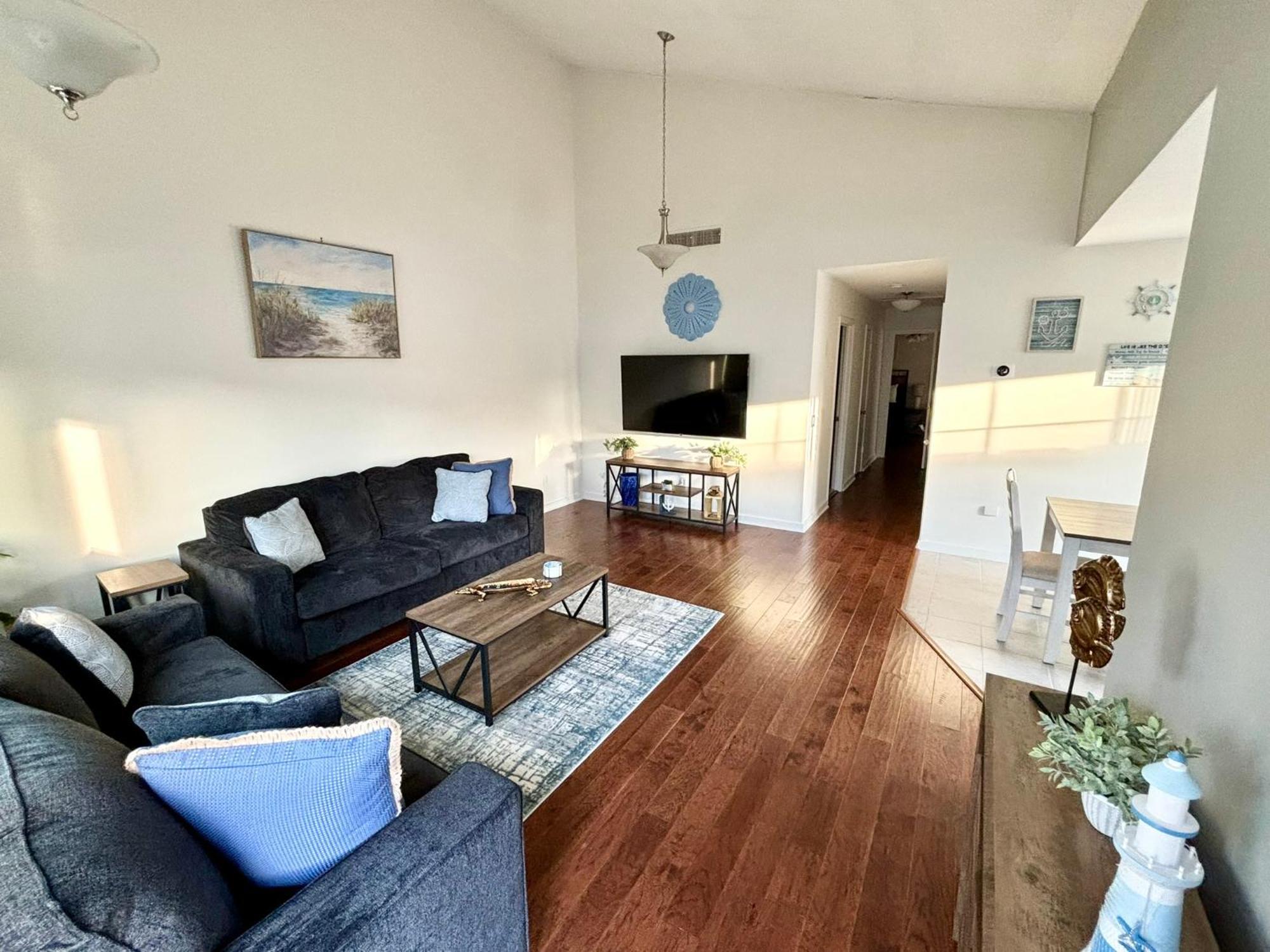 809 Coastal Haven 2 Bedrooms Apartment *
