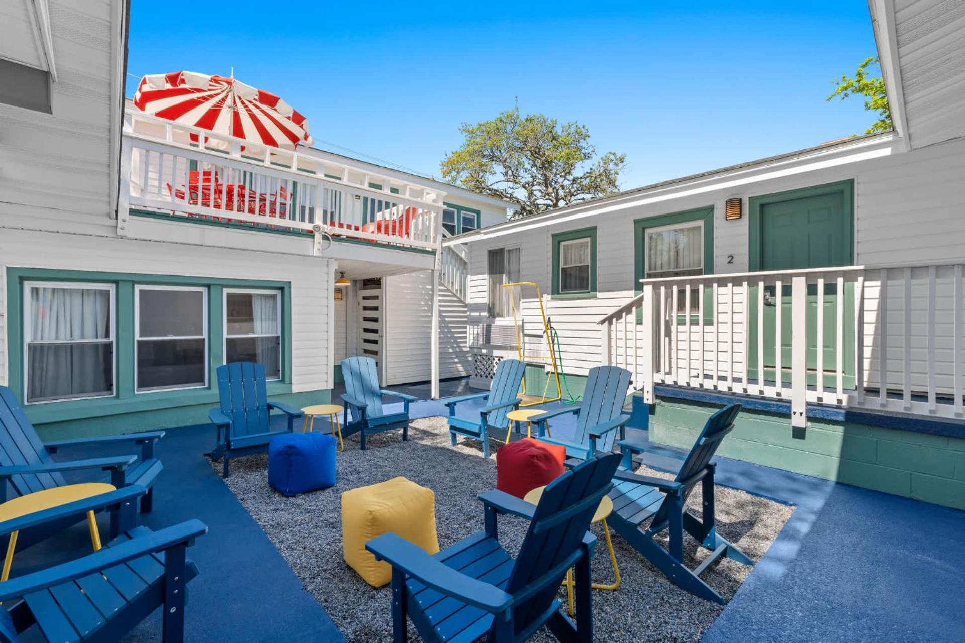 Apartment 1bd 1bth Pet-friendly Sleeps 2 *