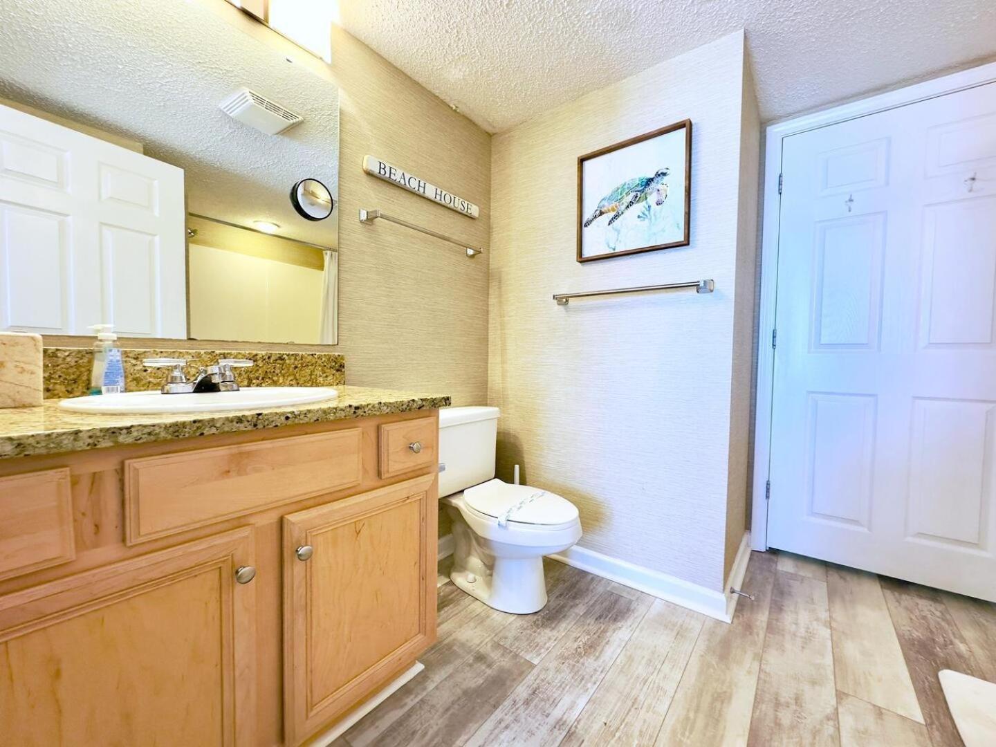 Apartment South Shore 607