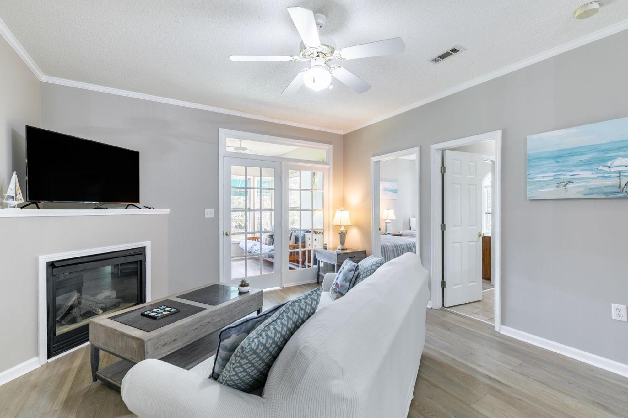 Serenity By The Shore 3br2ba *
