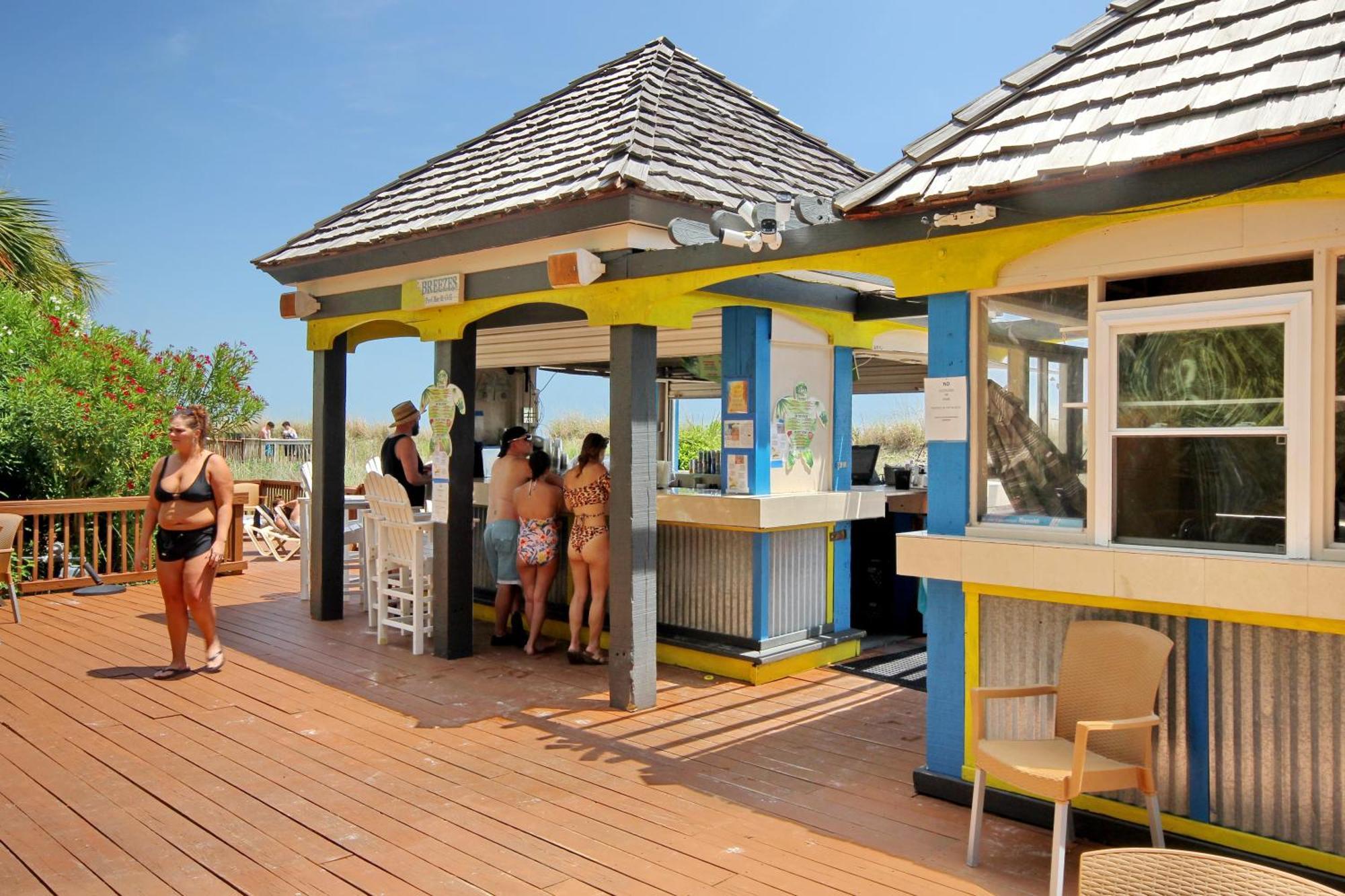 Cove 611 Apartment *