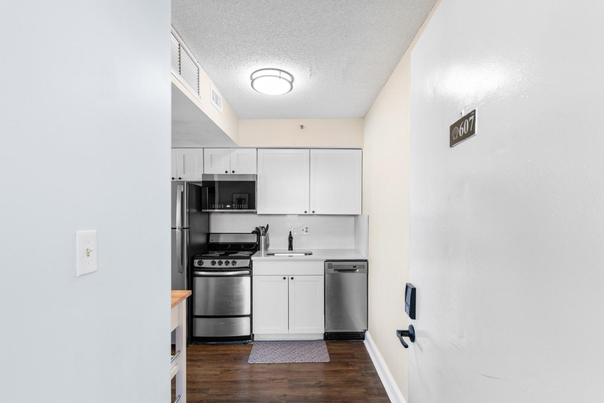 Apartment Getaway At Carolina Reef *