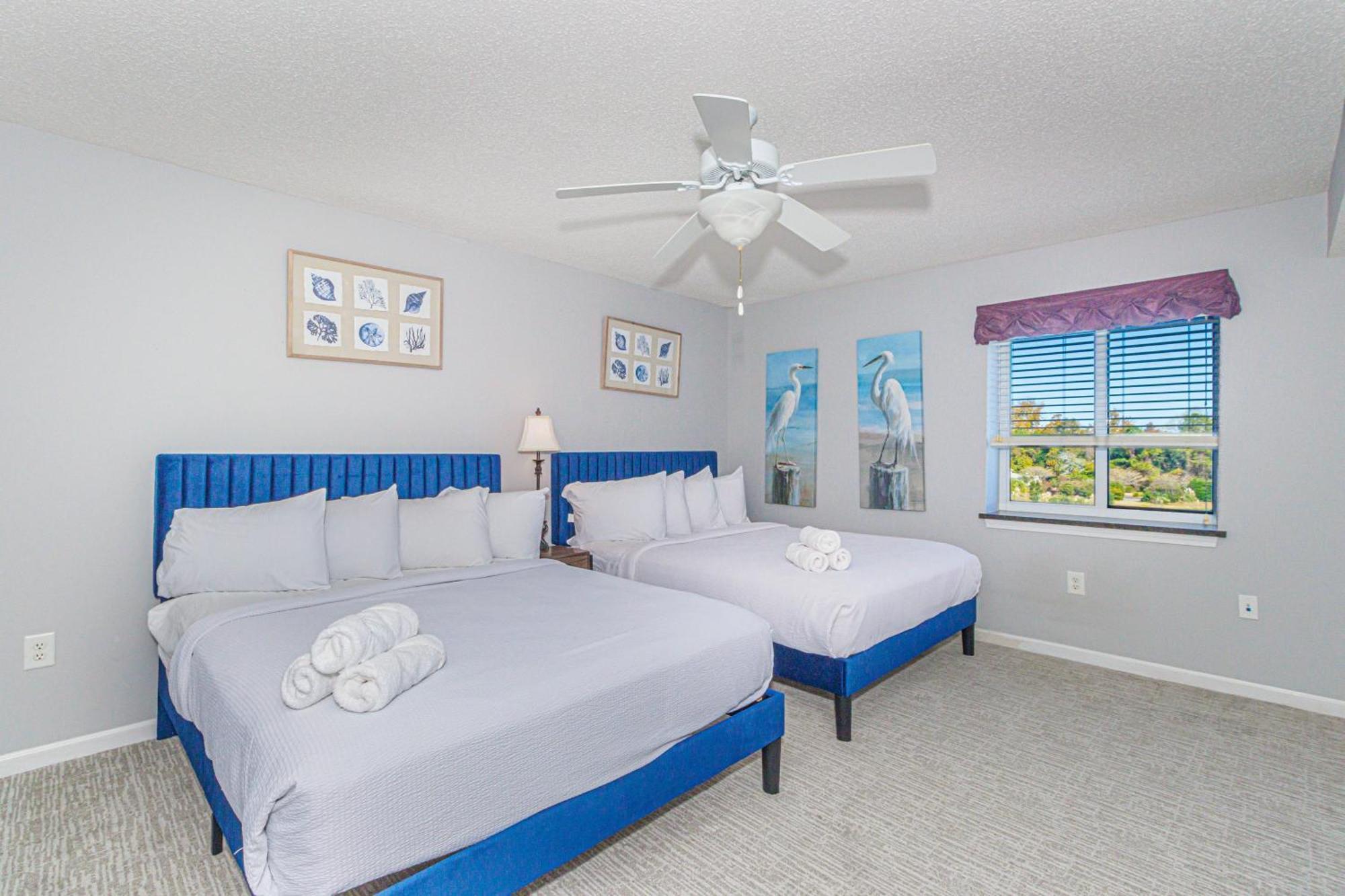 Holiday home 2br With 2 Private Entrances! Yacht Club 1-501 B&c *