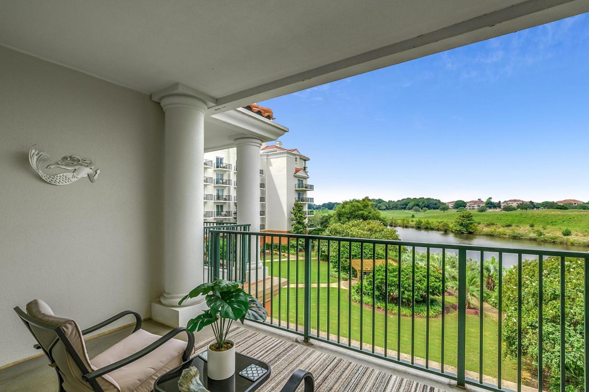The Marina 4-303b Holiday home *