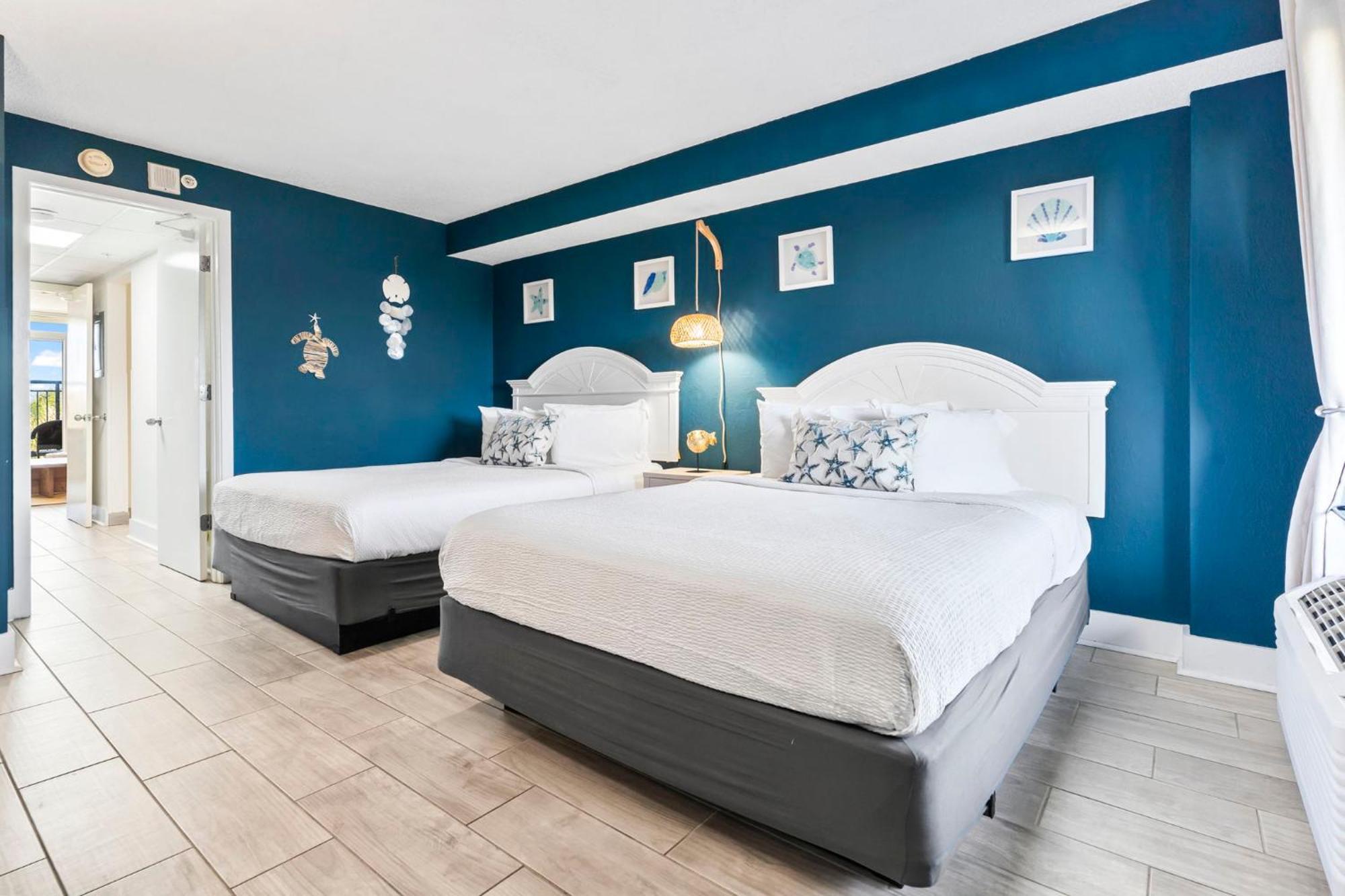 Recently Remodeled Double Queen Condo- Oceanfront Views! Boardwalk 135 Holiday home *