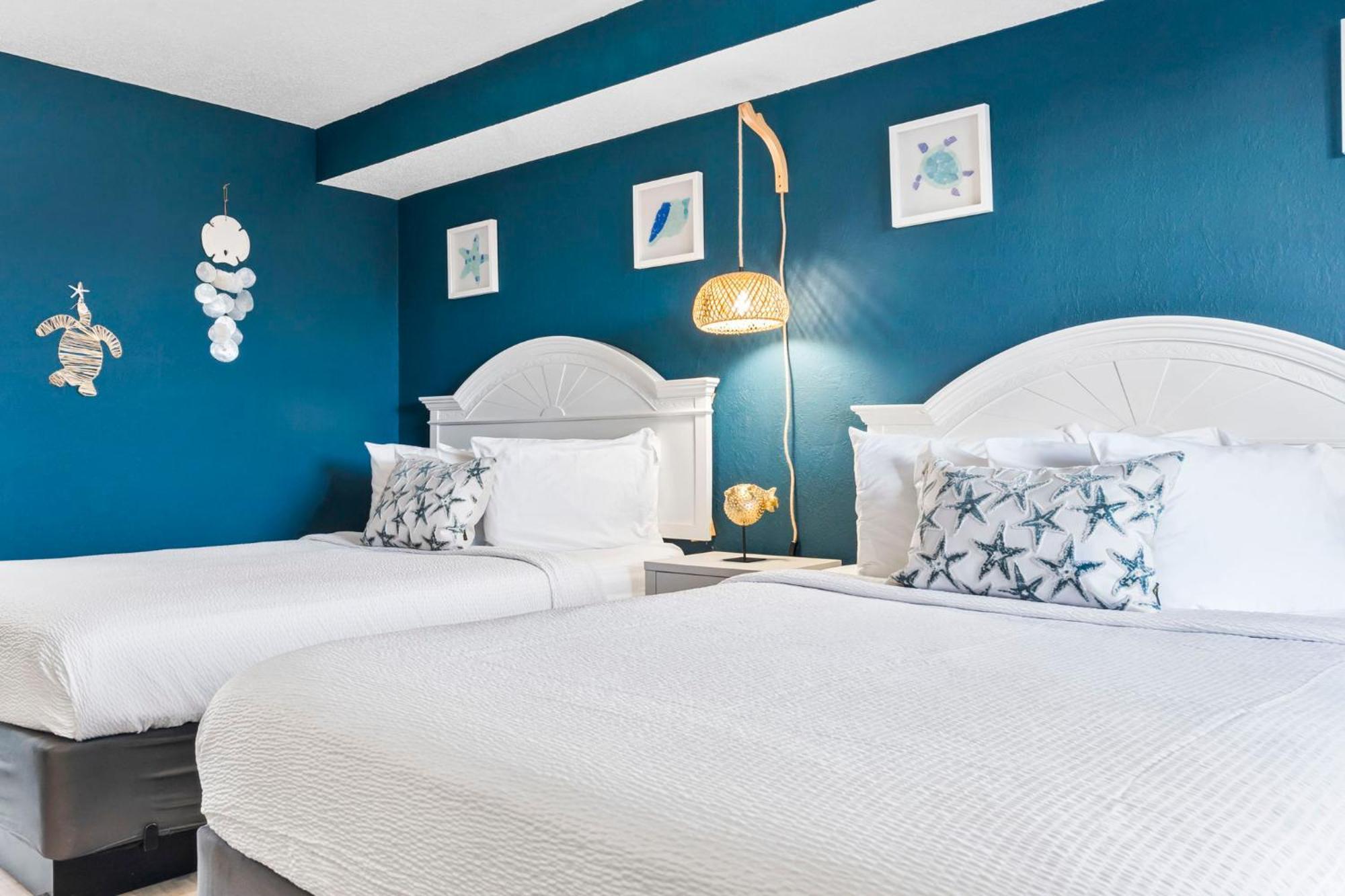 Holiday home Recently Remodeled Double Queen Condo- Oceanfront Views! Boardwalk 135