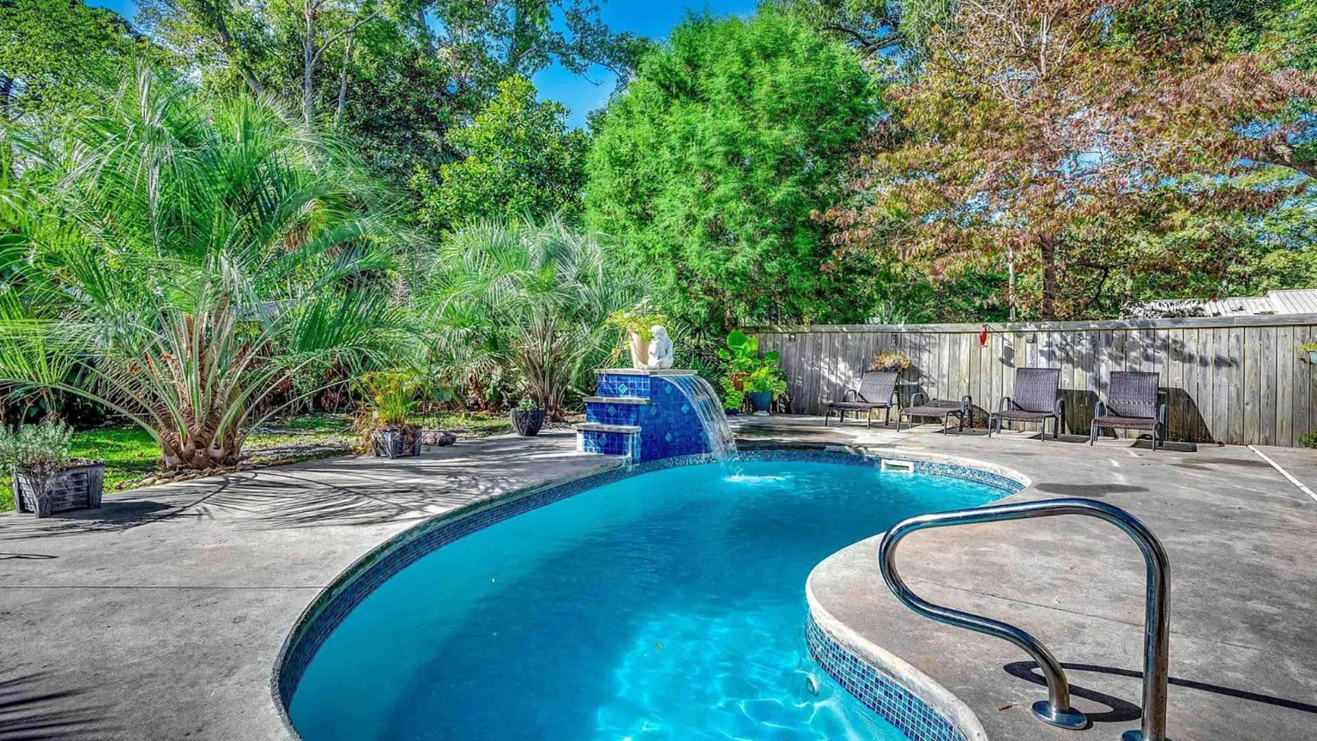 Holiday home The Luxe Shore Escape