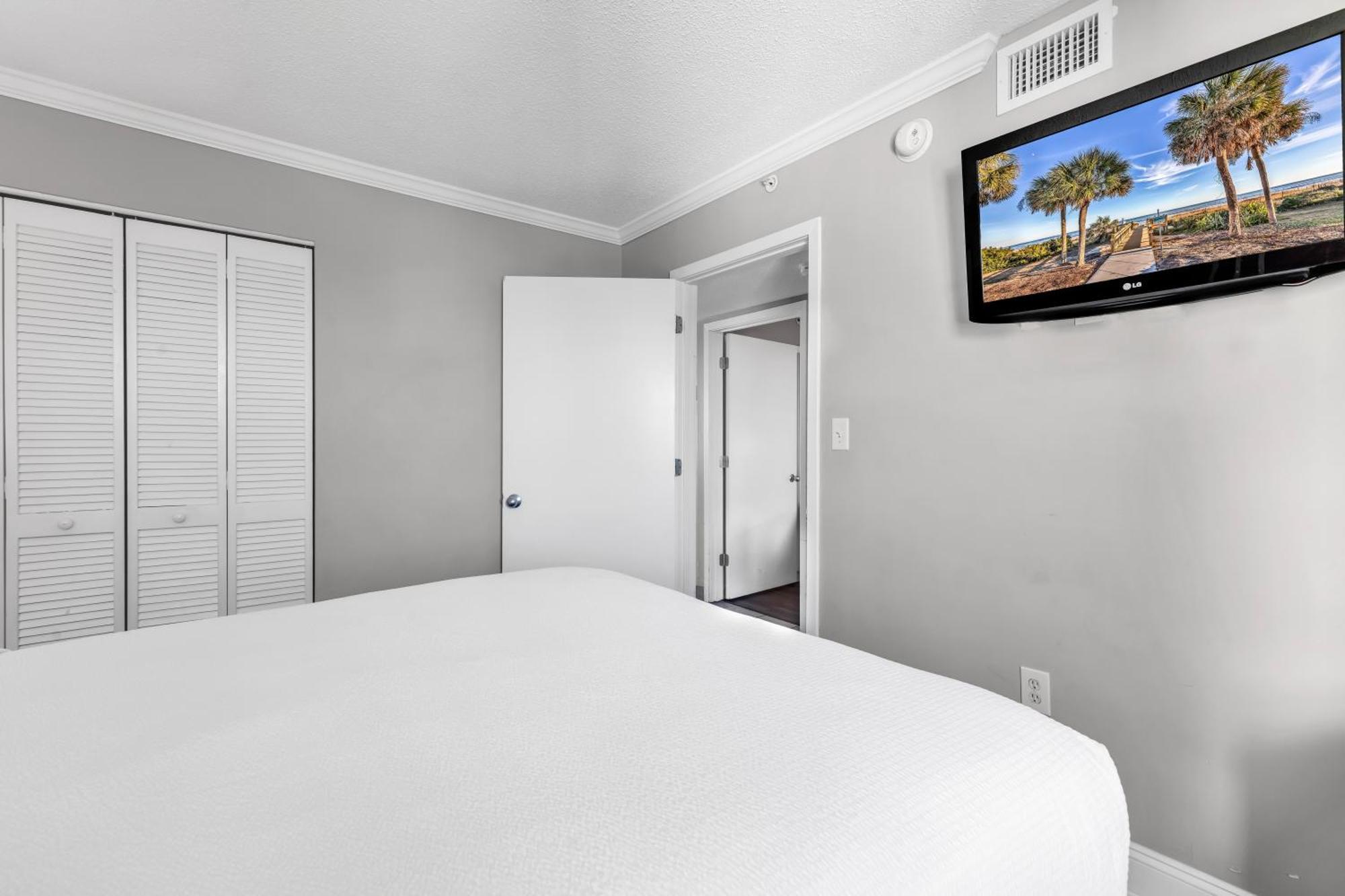Resort Camelot By The Sea