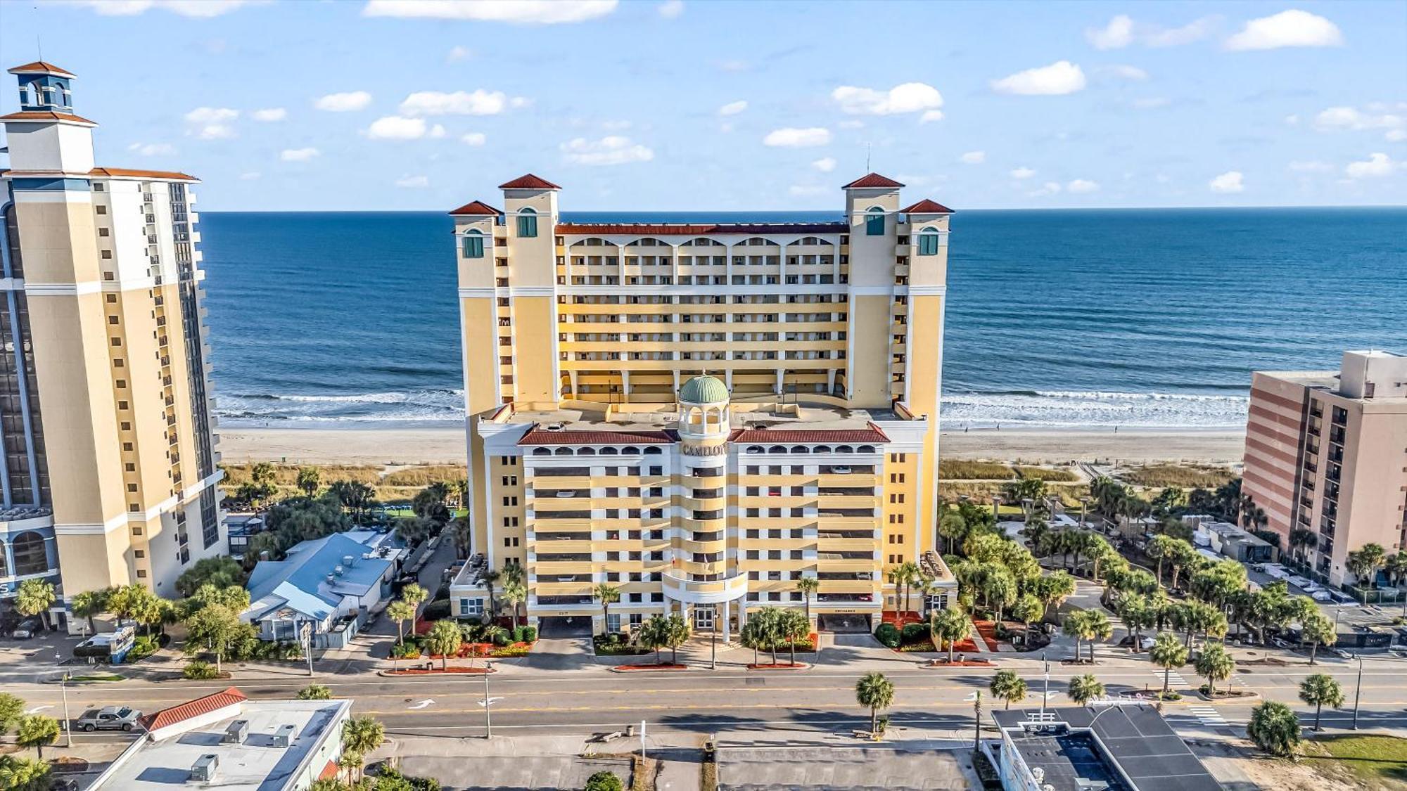 Resort Camelot By The Sea