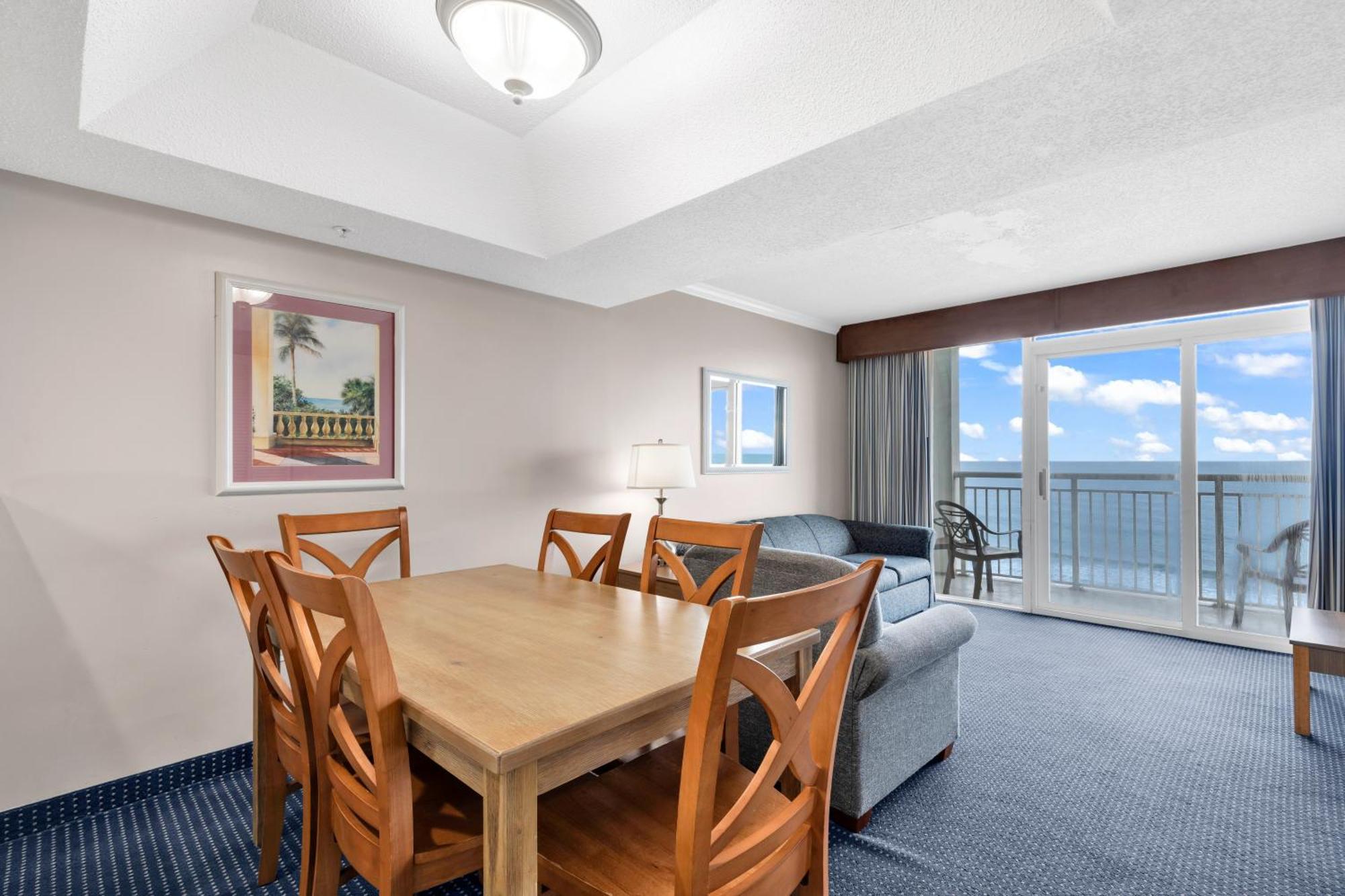 Camelot By The Sea Resort *