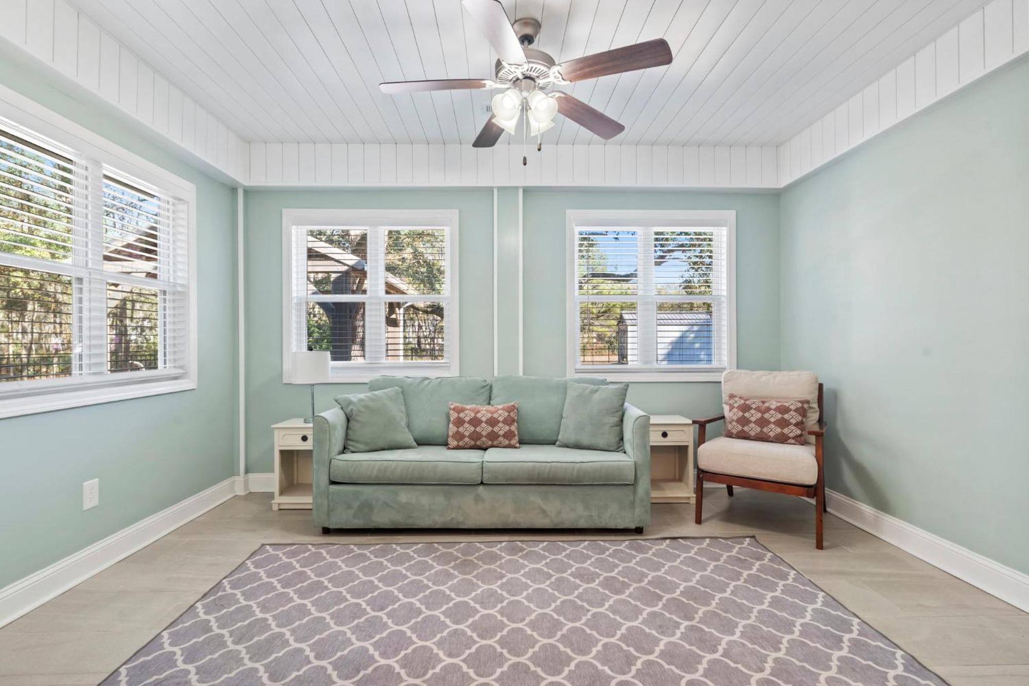 Coastal Pet Friendly Getaway In Murrels Inlet! Perfect For 8 Guests! * Myrtle Beach