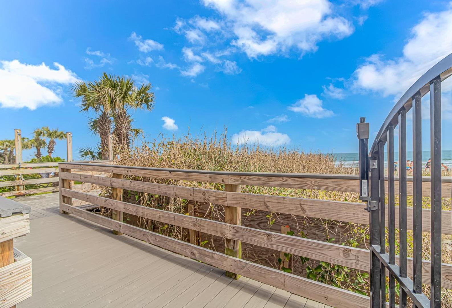 Beautifully Updated 1br- Spectacular Oceanfront Views-the Savoy Unit 102 Resort *