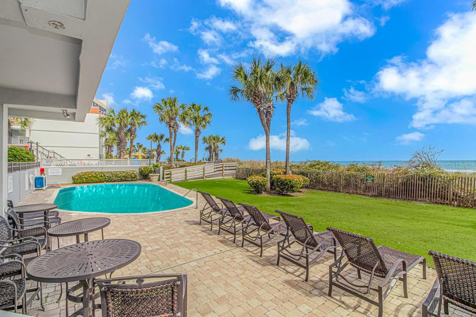 Beautifully Updated 1br- Spectacular Oceanfront Views-the Savoy Unit 102 Resort *