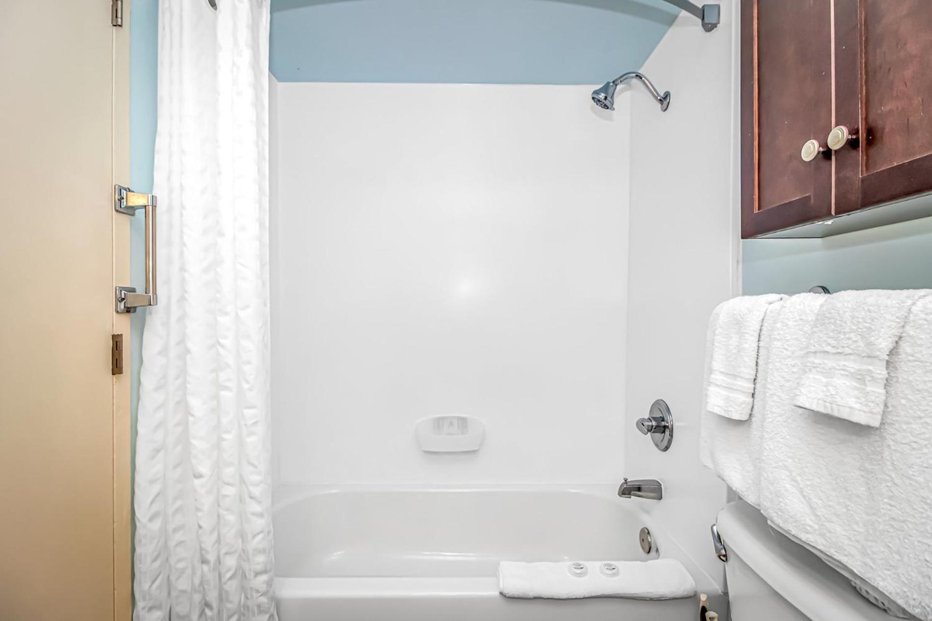 Holiday home Ocean View Queen Suite- Landmark 517