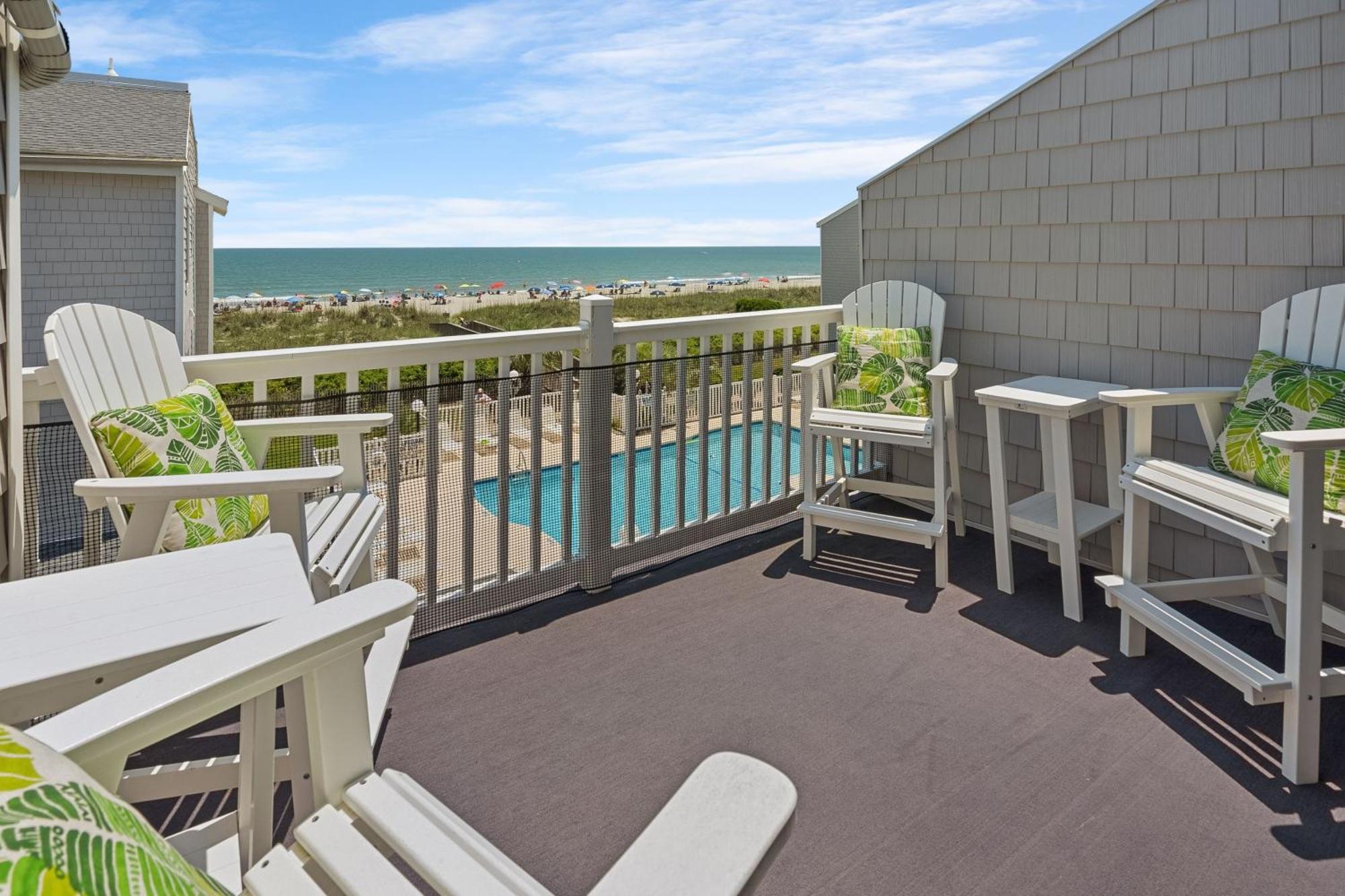 Apartment Sea Cloisters 305e *