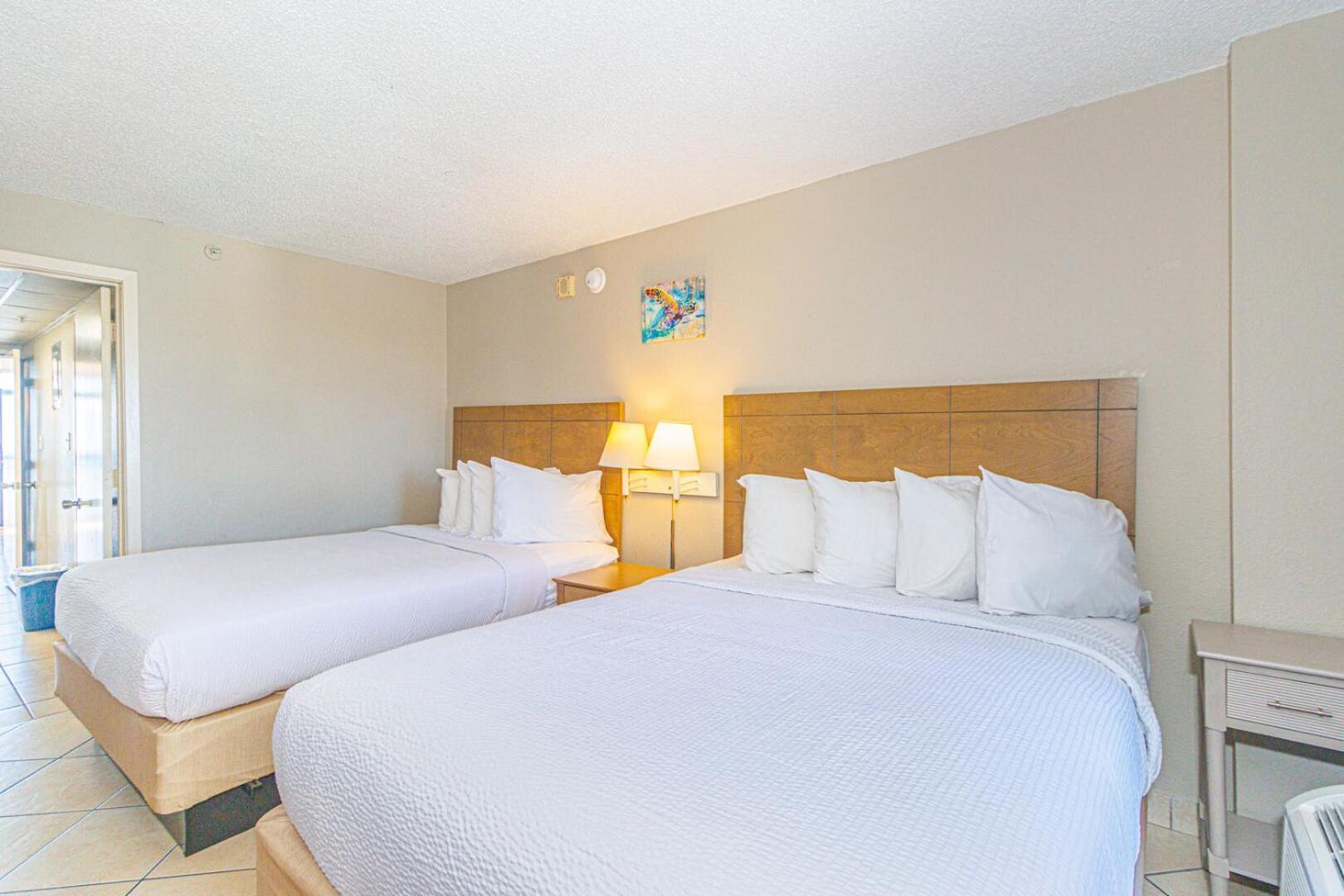 Holiday home Spacious 1 Bedroom Condo- Stunning Oceanfront Views- Landmark 1434 *