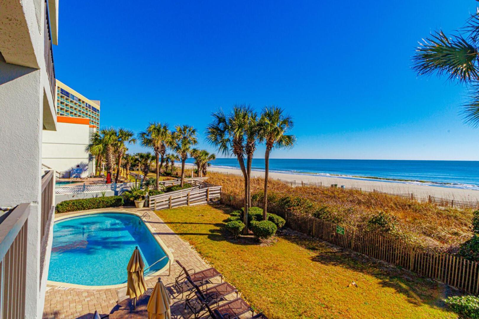 Resort Beautifully Updated 1br- Spectacular Oceanfront Views-the Savoy Unit 102 *