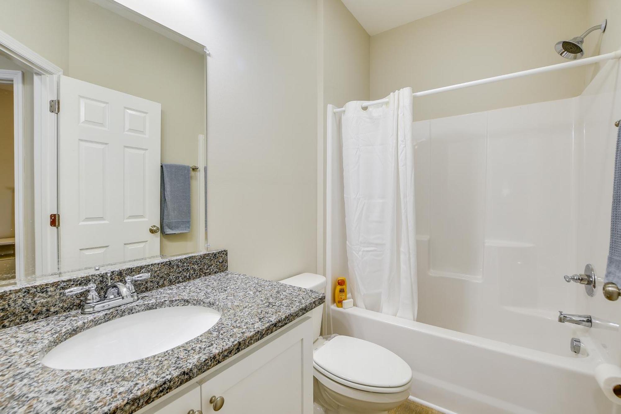 Murrells Inlet Half-mi To Marsh Walk! Holiday home *