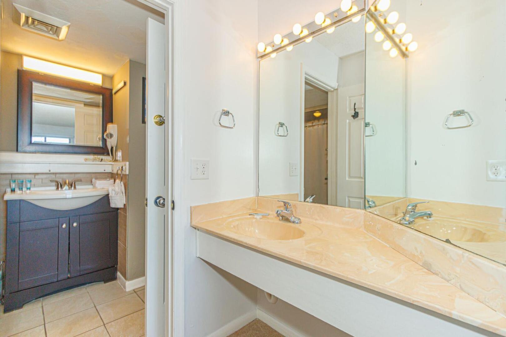 1br On The Golden Mile Of Myrtle! Ofp 1503 *