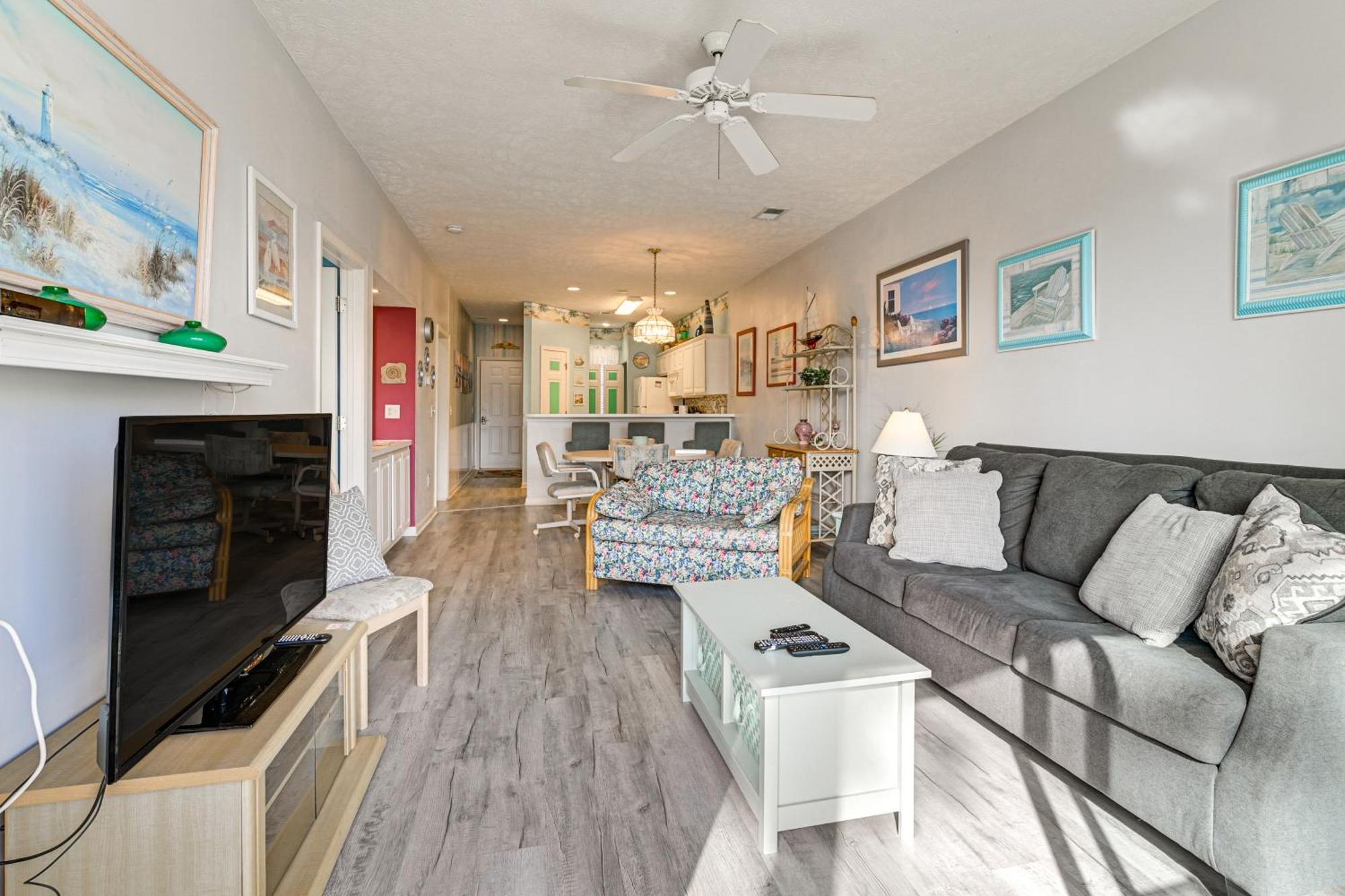 Apartment 4 Mi To Ocean Myrtle With Perks Myrtle Beach