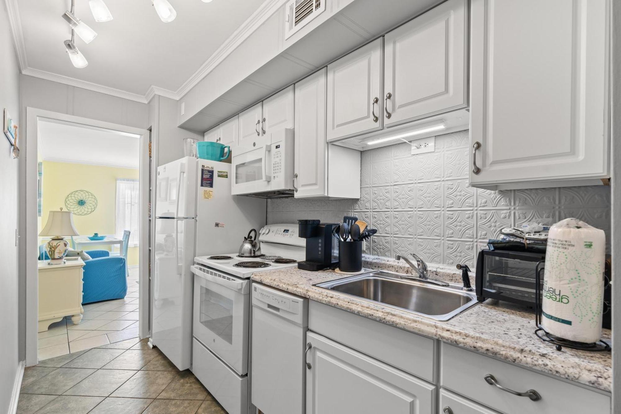 A Place At The Wh 308 - Oceanfront - Windy Hill Section Holiday home *