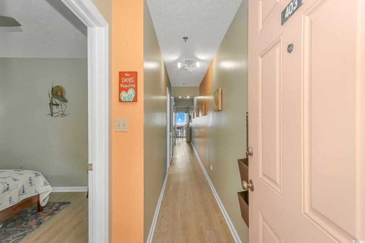 Eccentric 2 Bedroom With Stunning Ocean Views! La Mirage 403