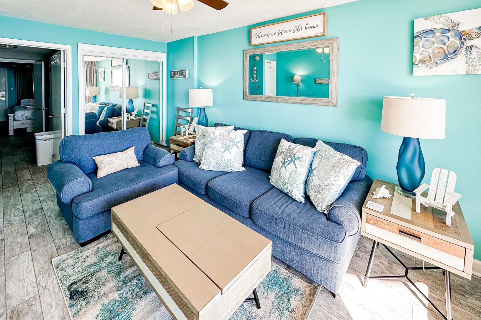 Palms 905 *