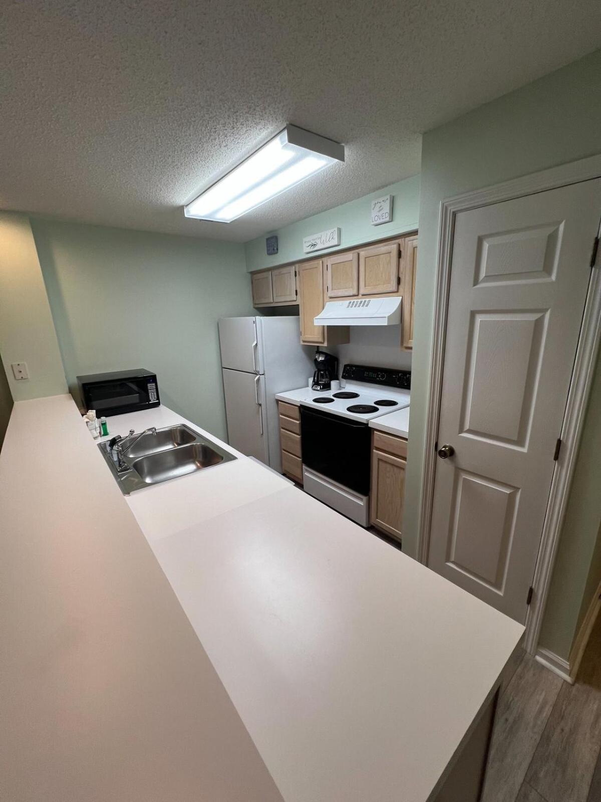 Apartment Cherry Grove 1br Screened Porch 2nd Floor View *