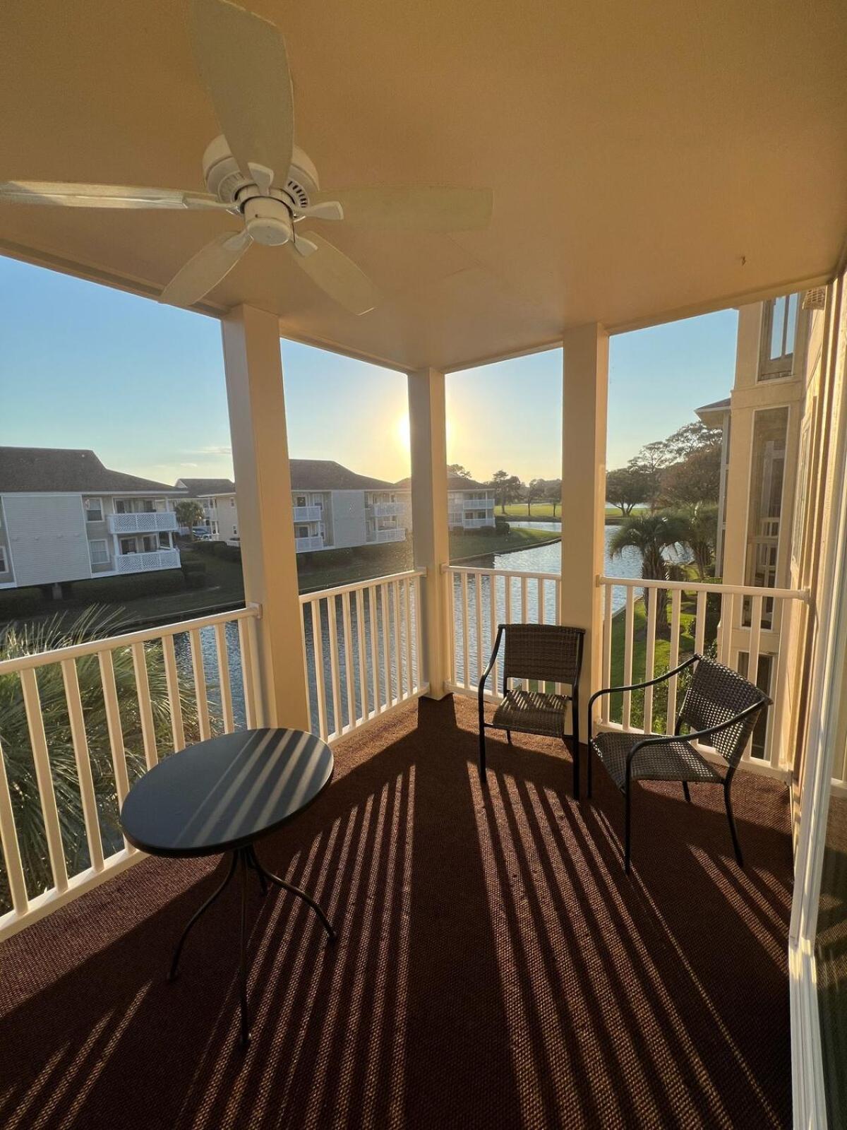 Apartment Cherry Grove 1br Screened Porch 2nd Floor View