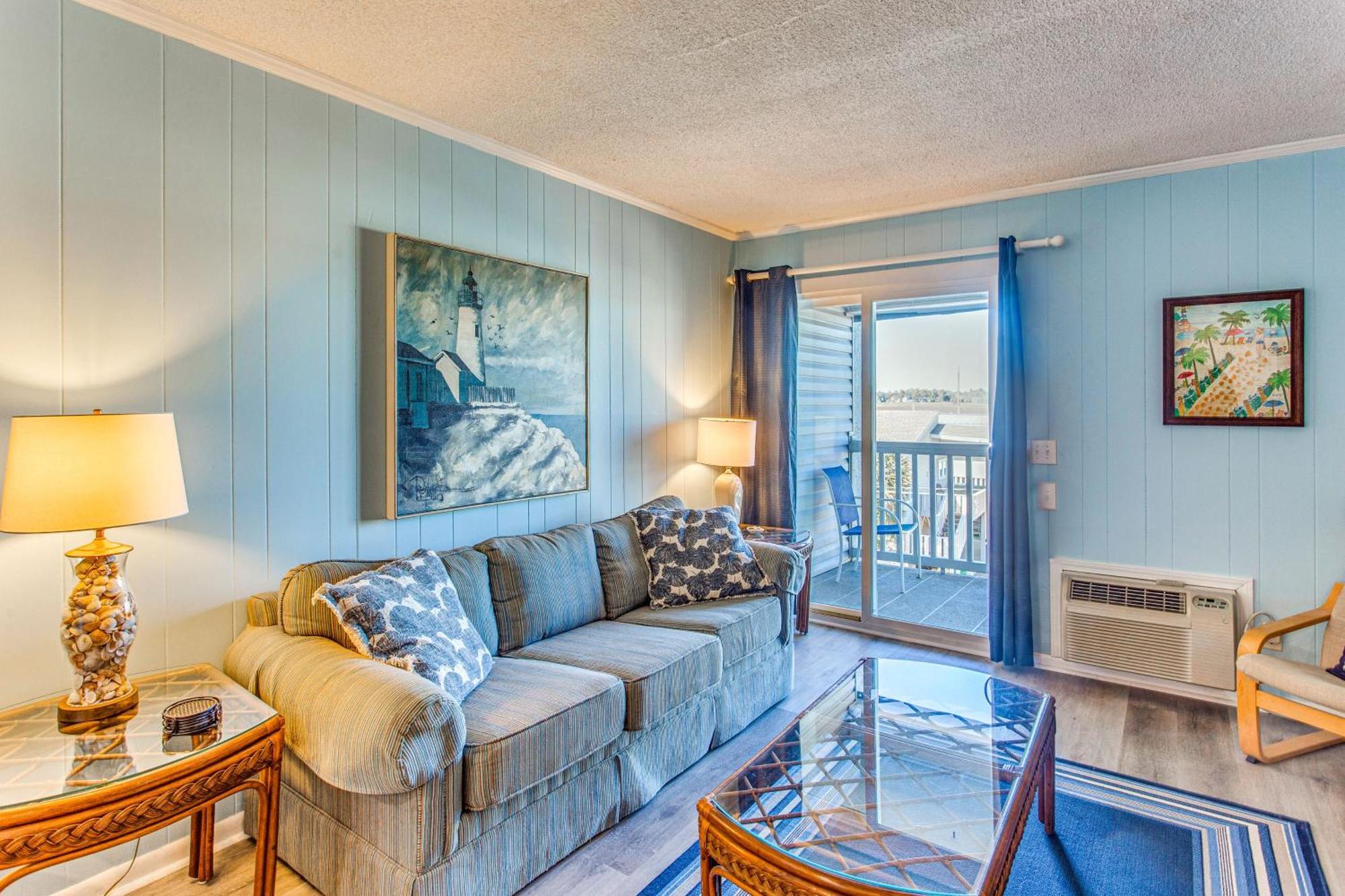 Walk To Ocean North Myrtle With Pool Apartment *