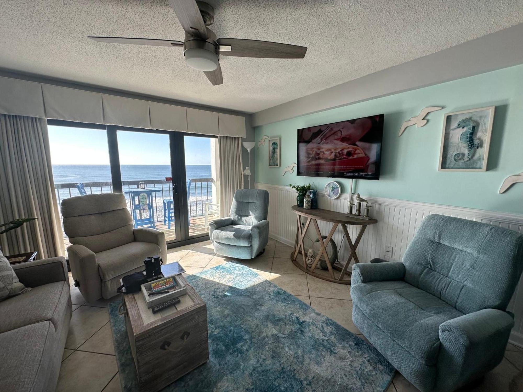 Direct Oceanfront 2 King Suites112 North Myrtle Holiday home Myrtle Beach