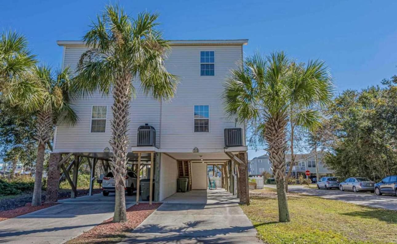Holiday home House Surfside - Private Pool Great Location