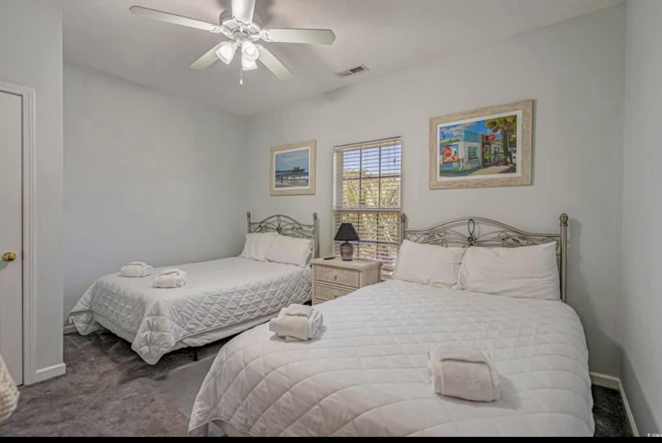 House Surfside - Private Pool Great Location *
